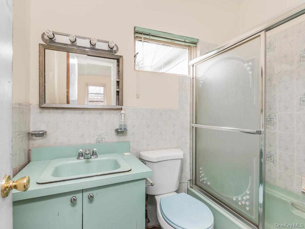 Single Family Meucci  Suffolk County, NY 11726, MLS-938242-16