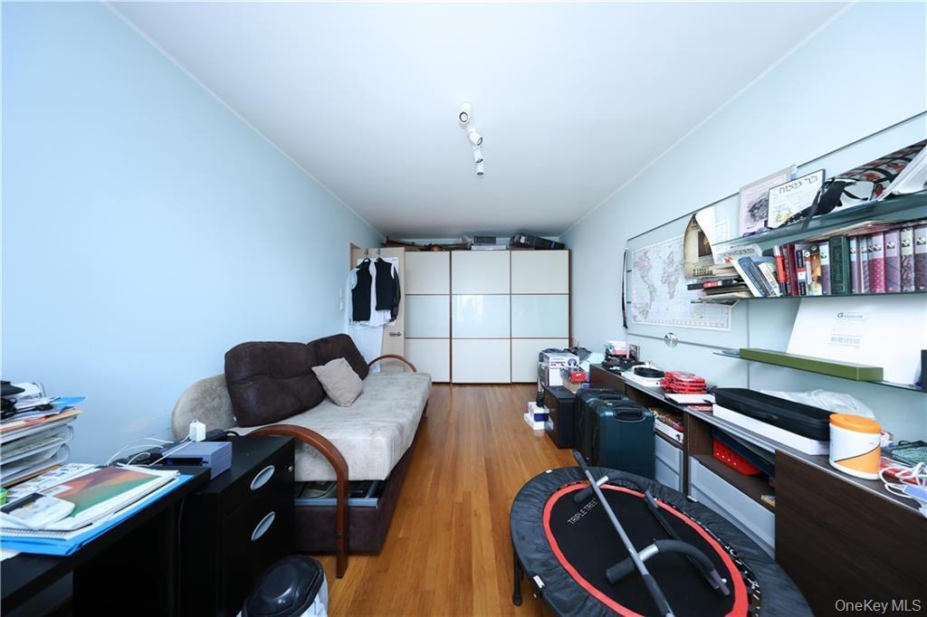 Single Family 27th  Brooklyn, NY 11235, MLS-938245-21