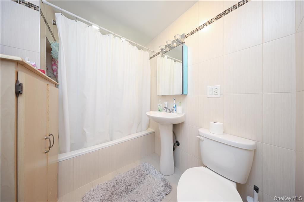 Single Family 27th  Brooklyn, NY 11235, MLS-938245-29