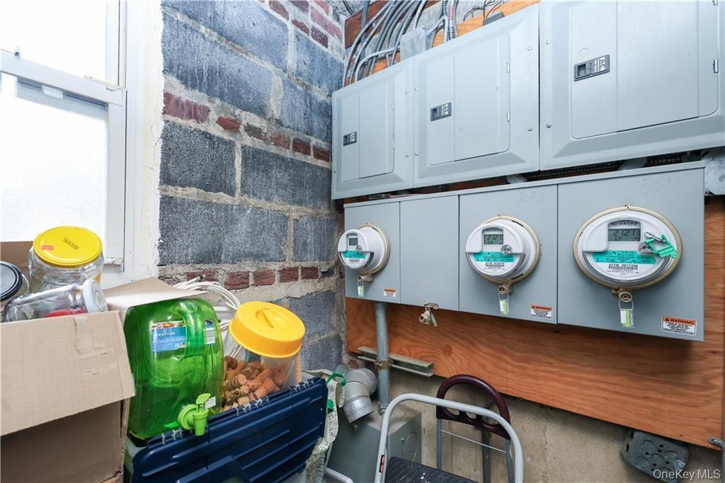 Single Family 27th  Brooklyn, NY 11235, MLS-938245-30