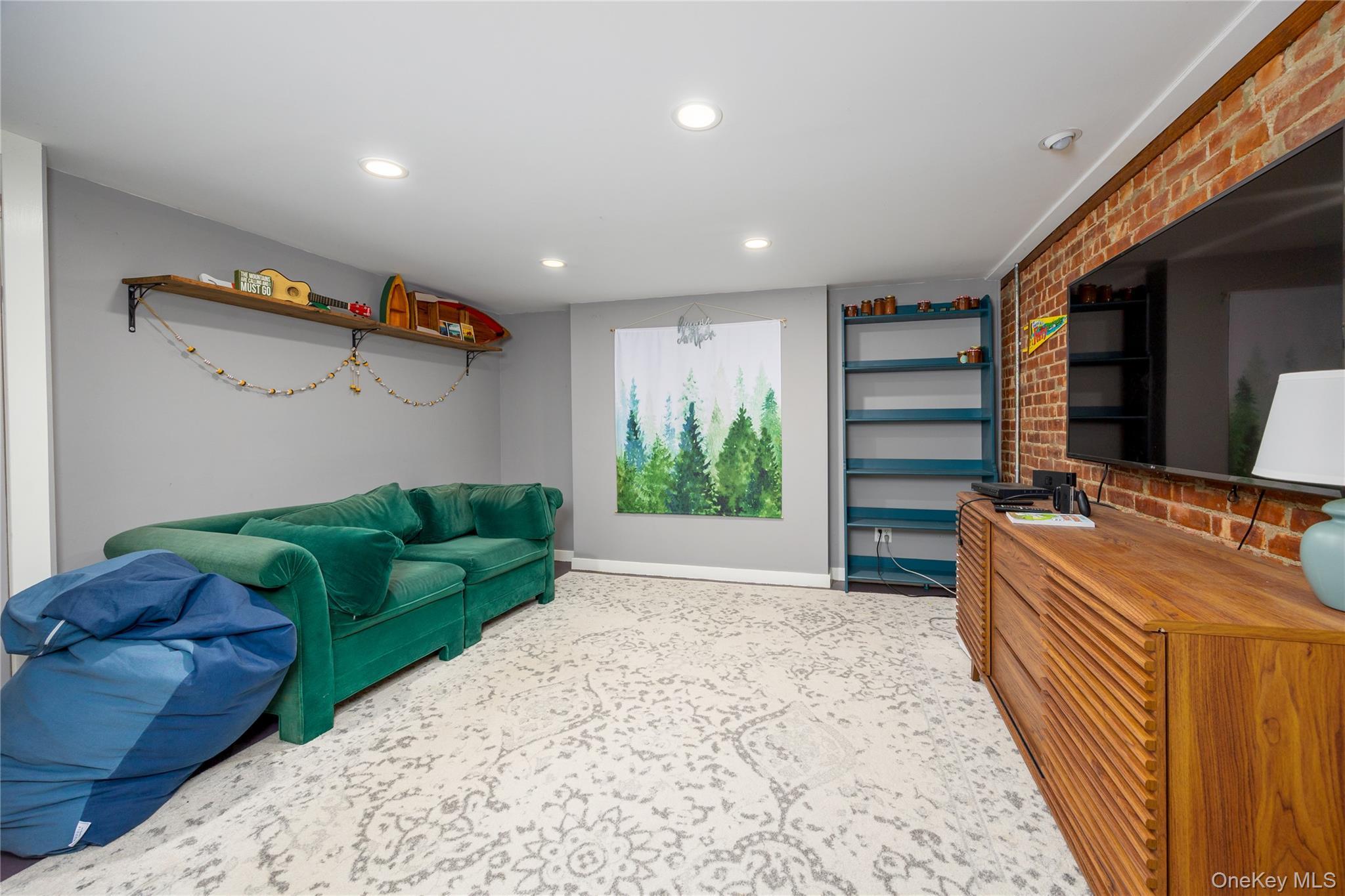 Single Family Oakland Orange County, NY 10990, MLS-938253-17