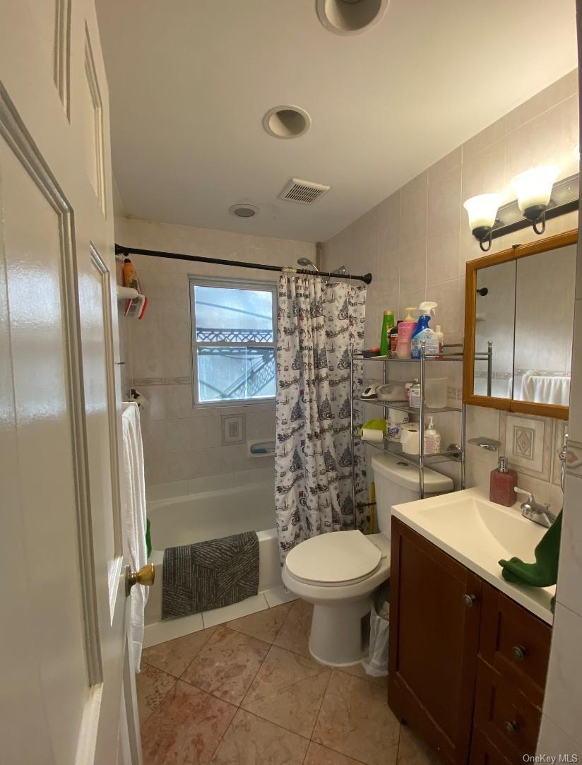 Single Family Northern Nassau County, NY 11553, MLS-938258-2