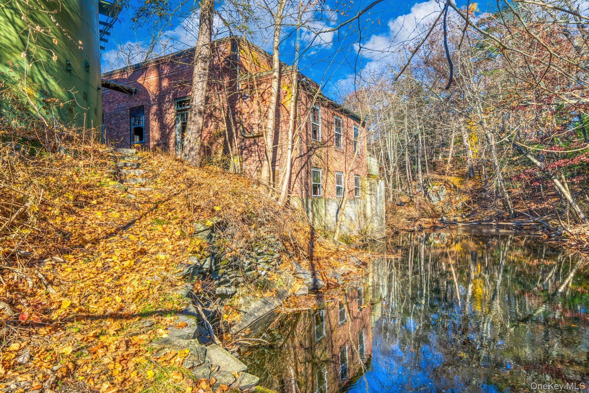 Single Family Market  Dutchess County, NY 12538, MLS-938271-39