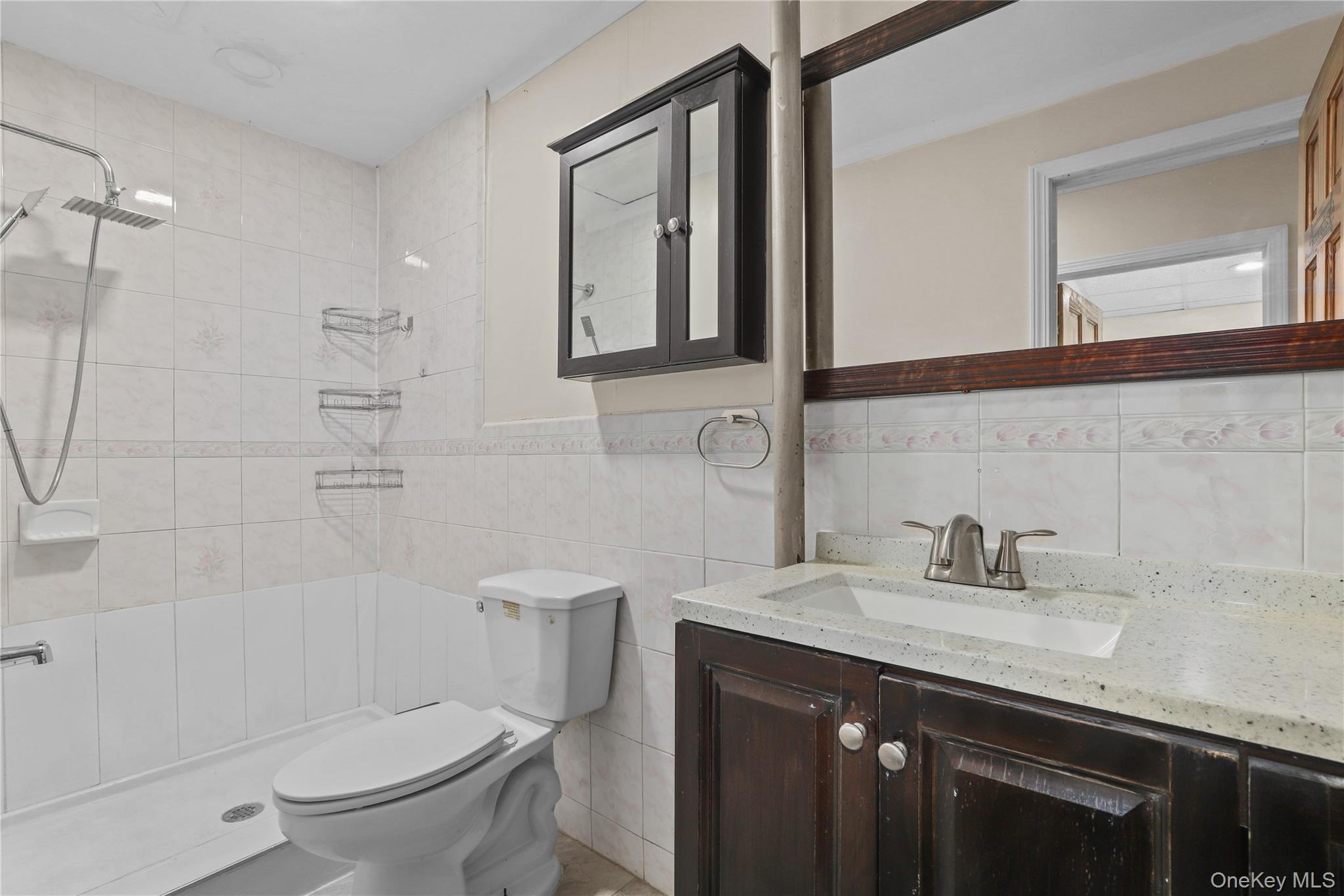 Single Family Edwards Bronx, NY 10461, MLS-938289-14