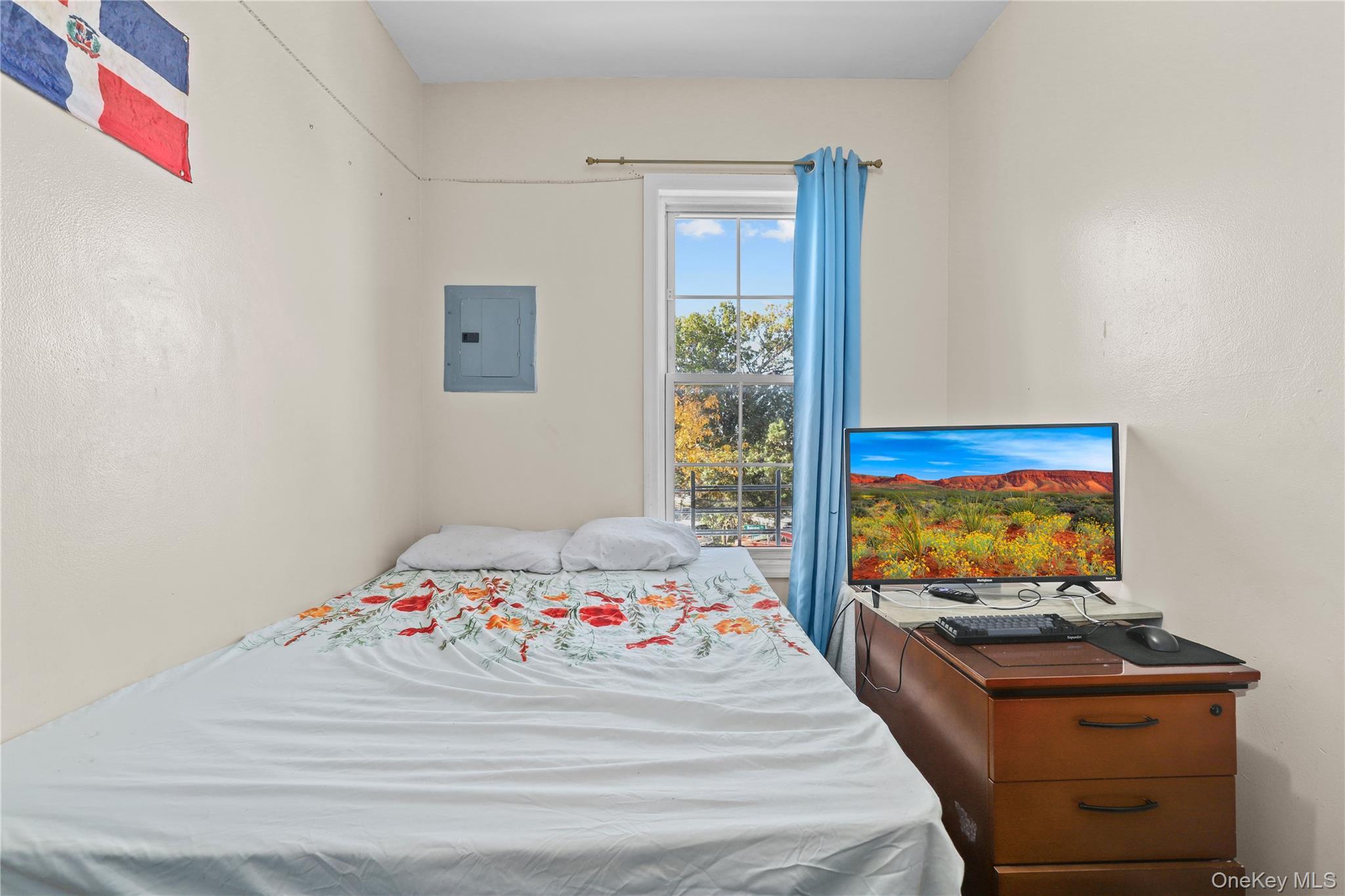 Single Family Edwards Bronx, NY 10461, MLS-938289-21