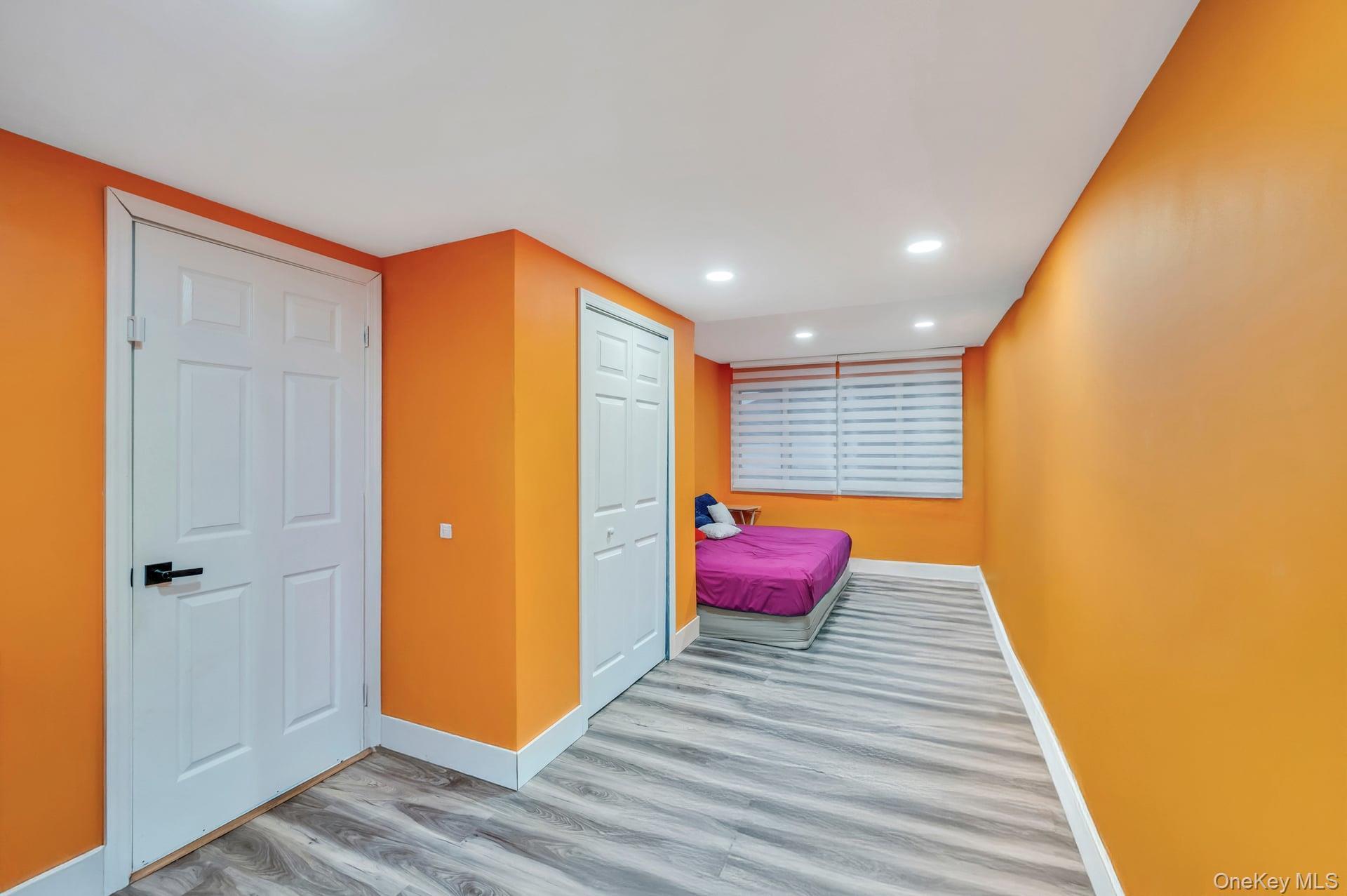 Single Family Drake Suffolk County, NY 11713, MLS-938299-16