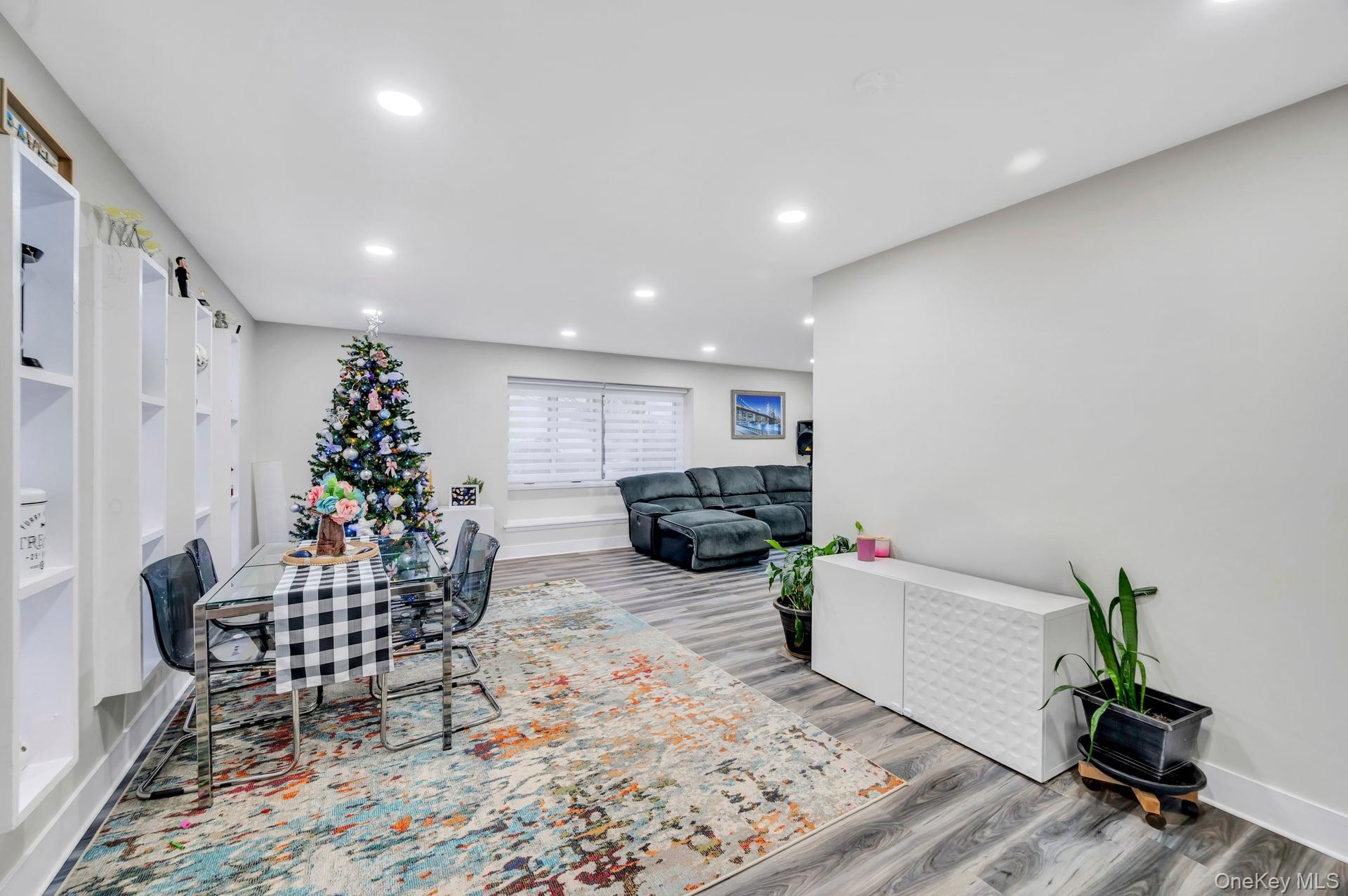 Single Family Drake Suffolk County, NY 11713, MLS-938299-4