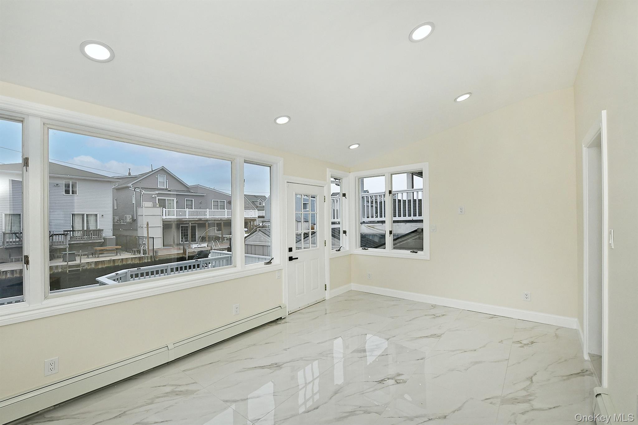 Single Family Beach  Nassau County, NY 11710, MLS-938320-4