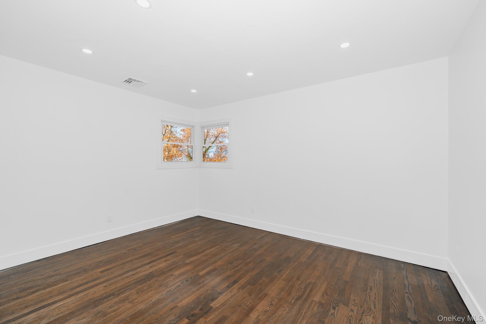 Single Family Hempstead  Nassau County, NY 11793, MLS-938322-15