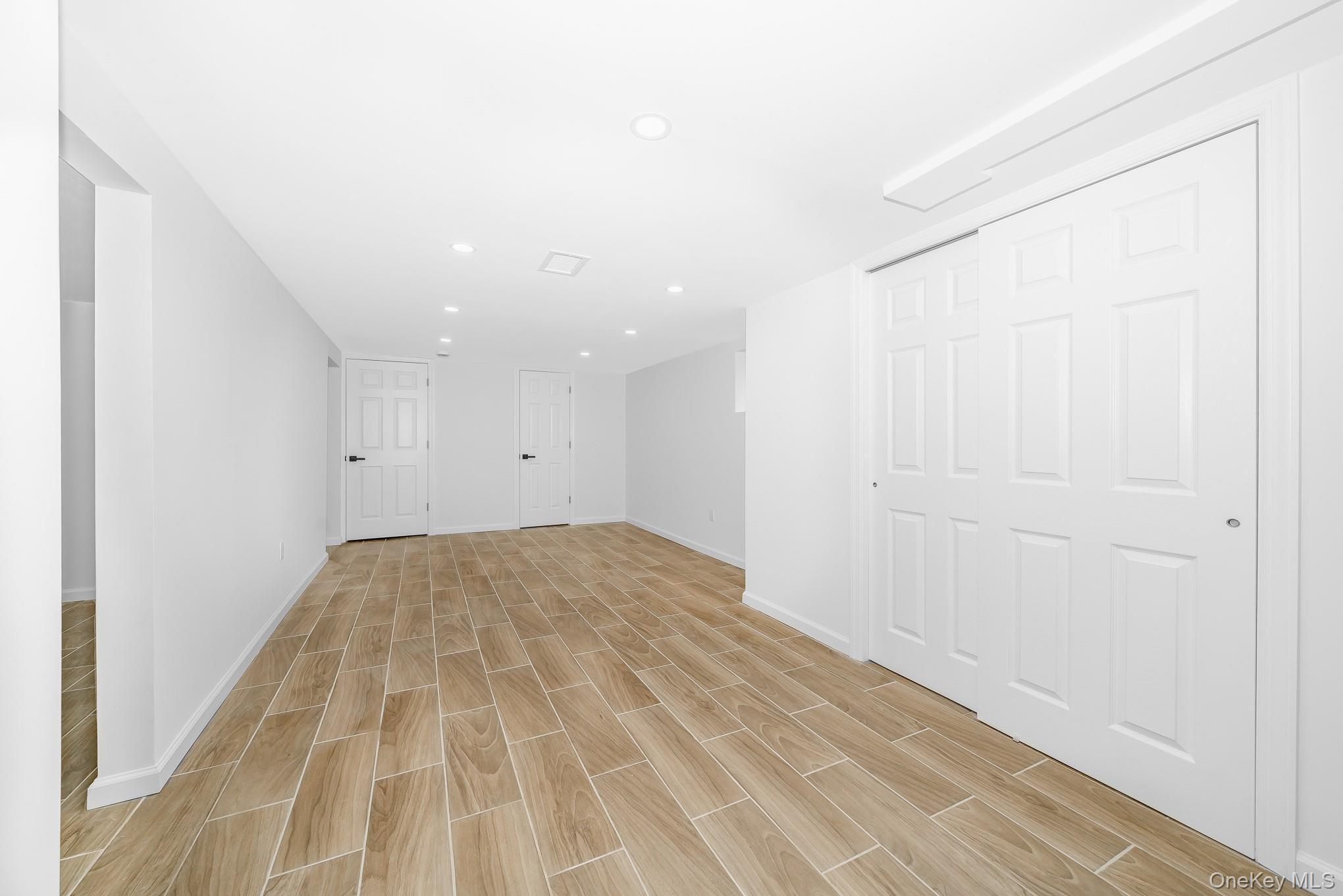 Single Family Hempstead  Nassau County, NY 11793, MLS-938322-22