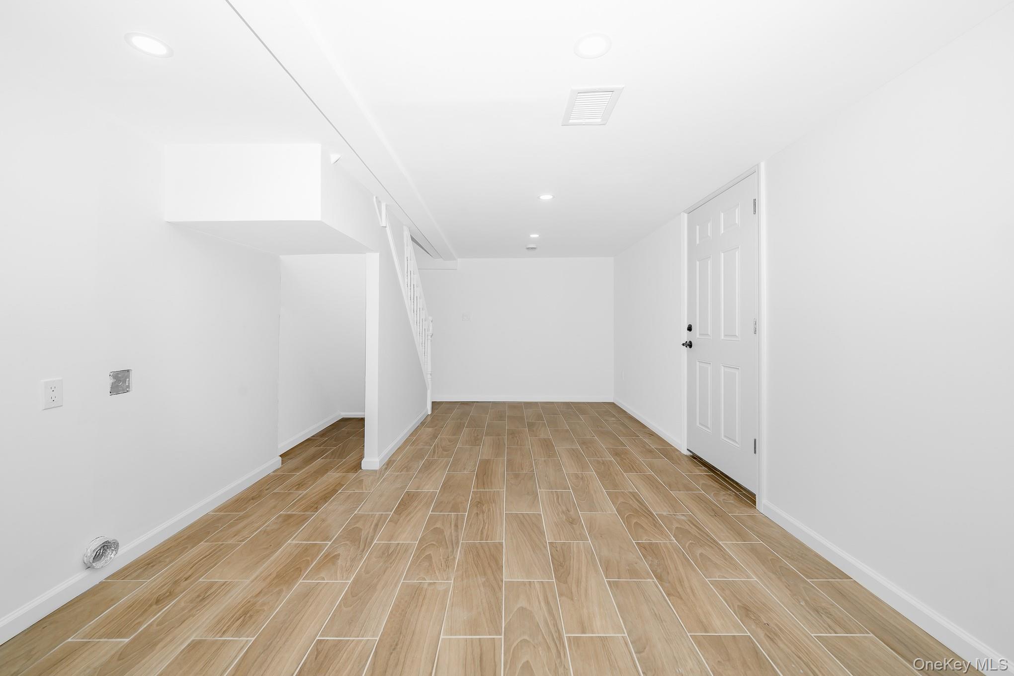 Single Family Hempstead  Nassau County, NY 11793, MLS-938322-23