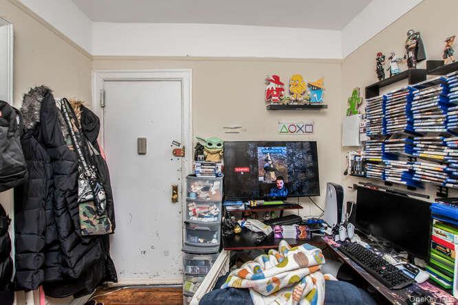 Coop Cruger Bronx, NY 10467, MLS-938329-10