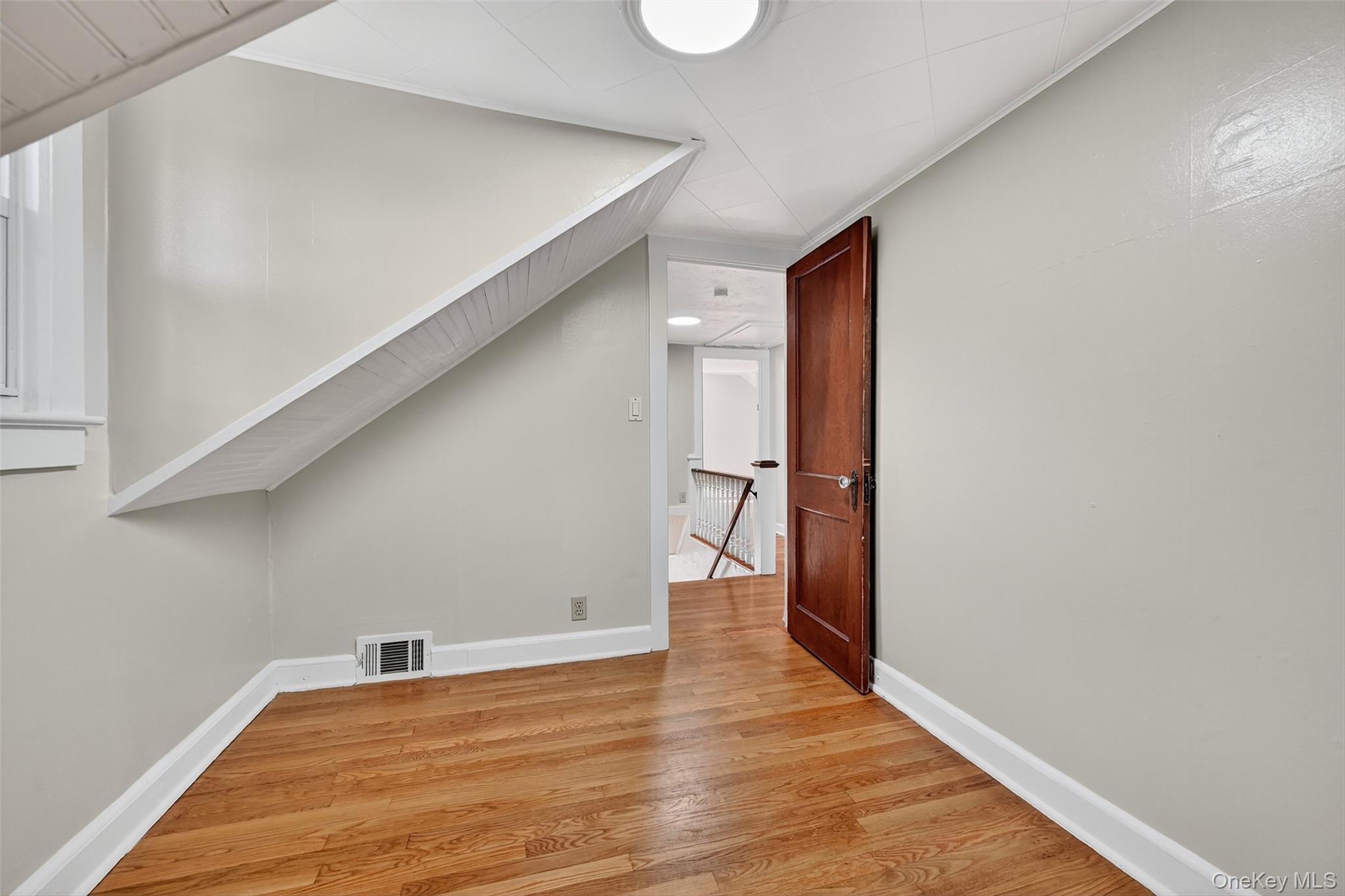 Single Family West  Orange County, NY 12550, MLS-938334-25