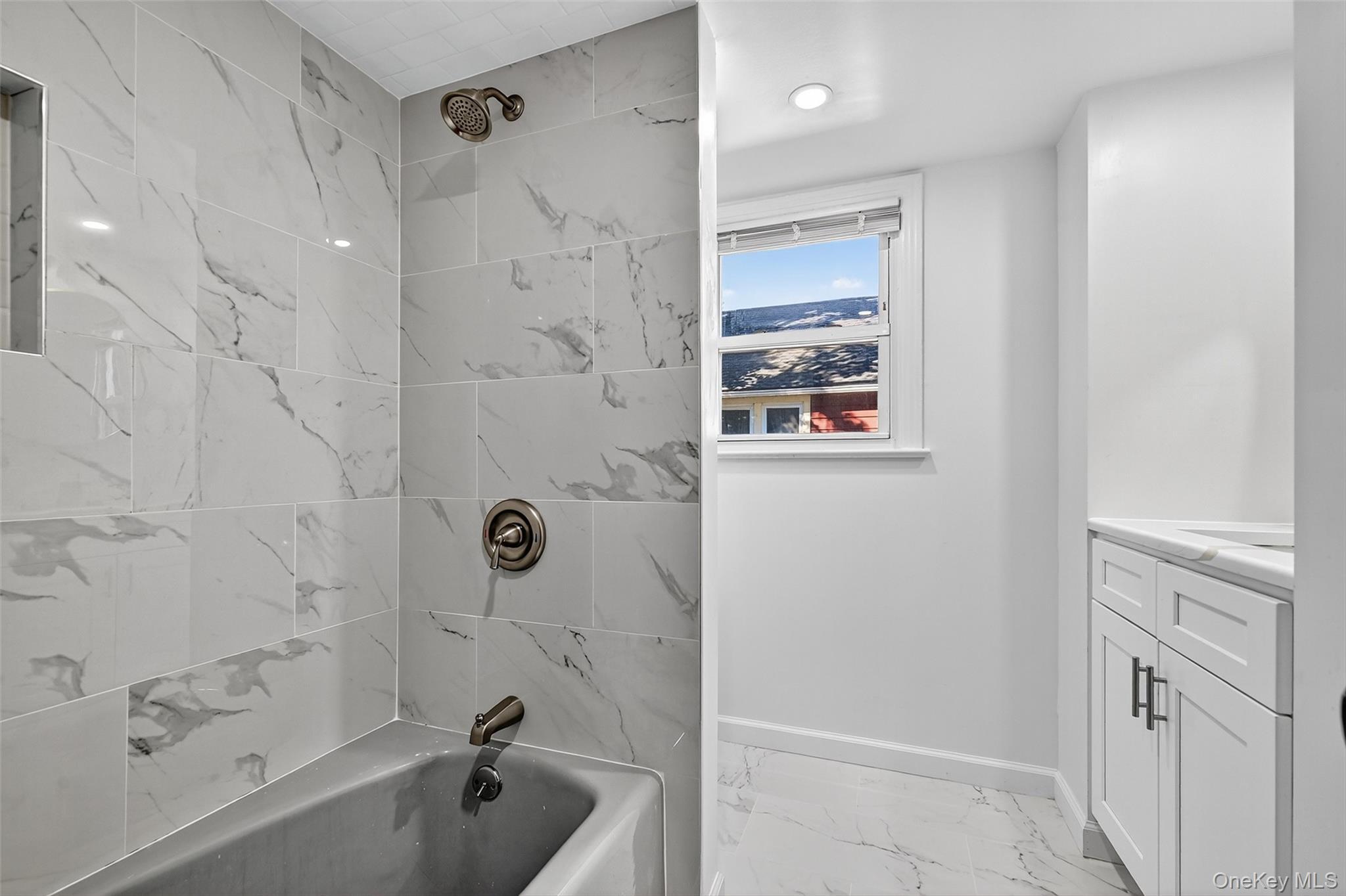 Single Family West  Orange County, NY 12550, MLS-938334-29