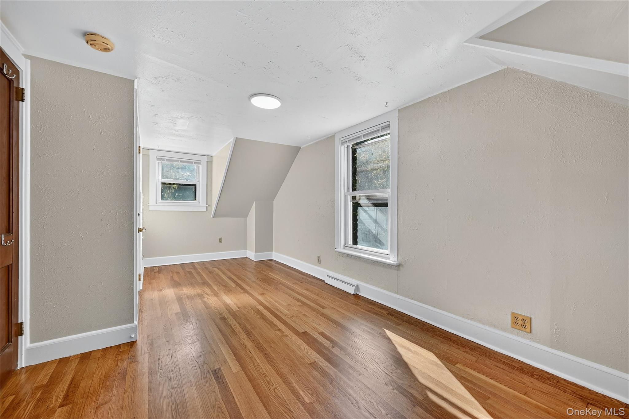 Single Family West  Orange County, NY 12550, MLS-938334-30