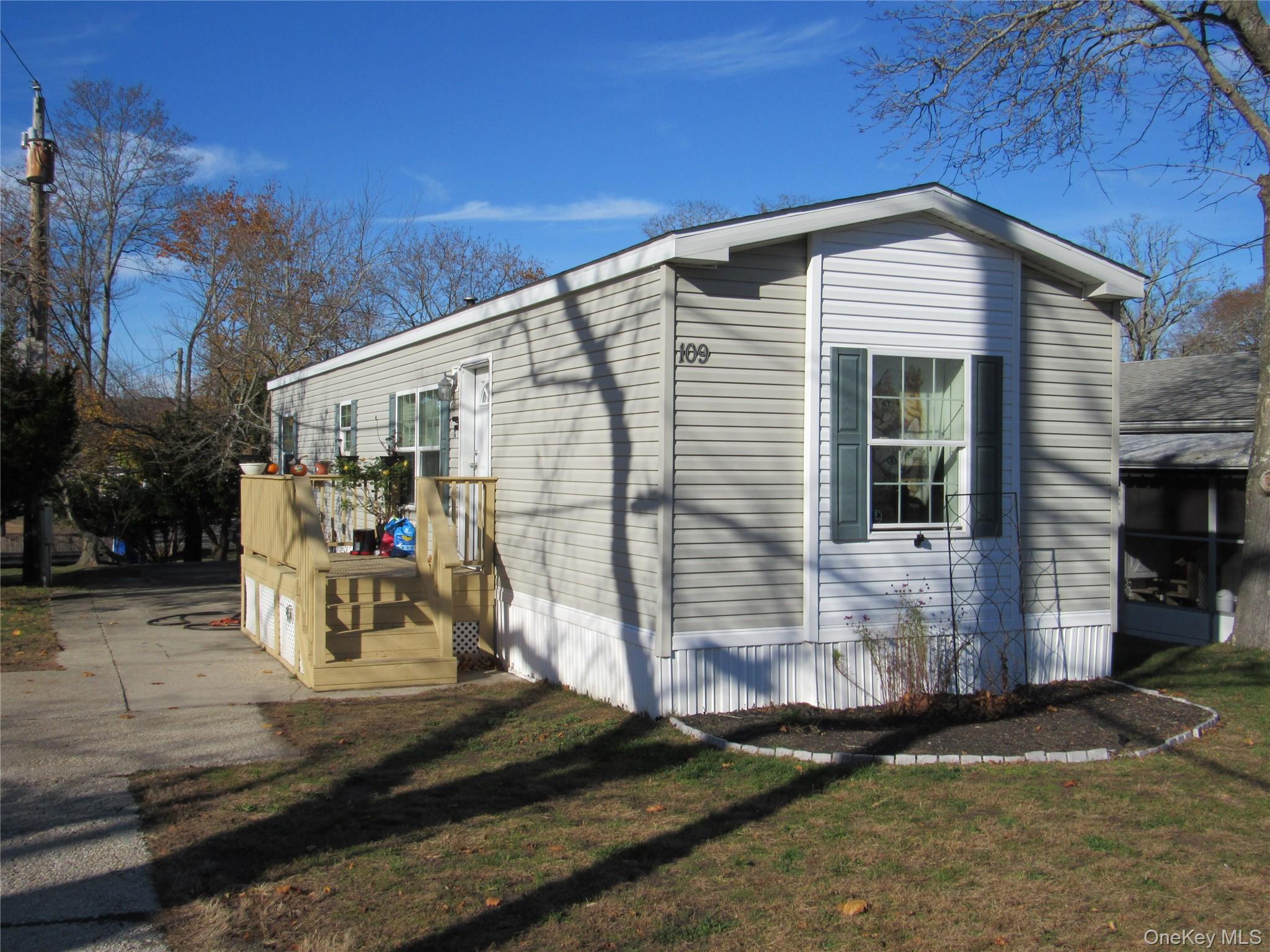 Single Family River  Suffolk County, NY 11933, MLS-938347-3