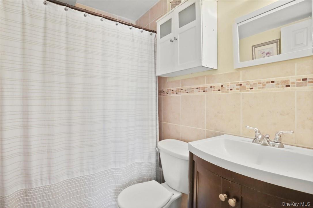 Single Family Chatham Westchester County, NY 10710, MLS-938364-28