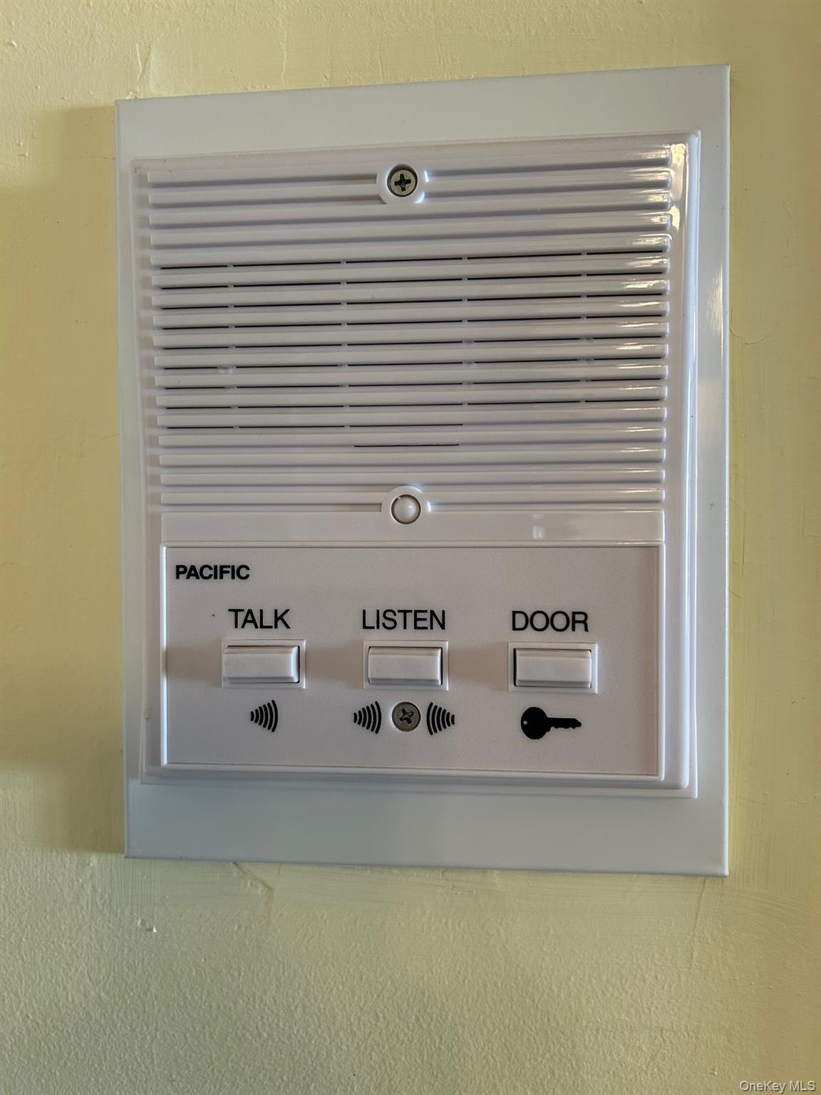 Coop King  Westchester County, NY 10573, MLS-938374-24