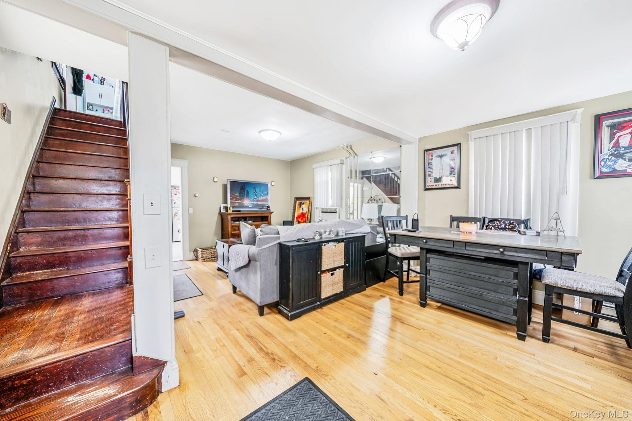 Single Family Cliffside  Staten Island, NY 10304, MLS-938376-11