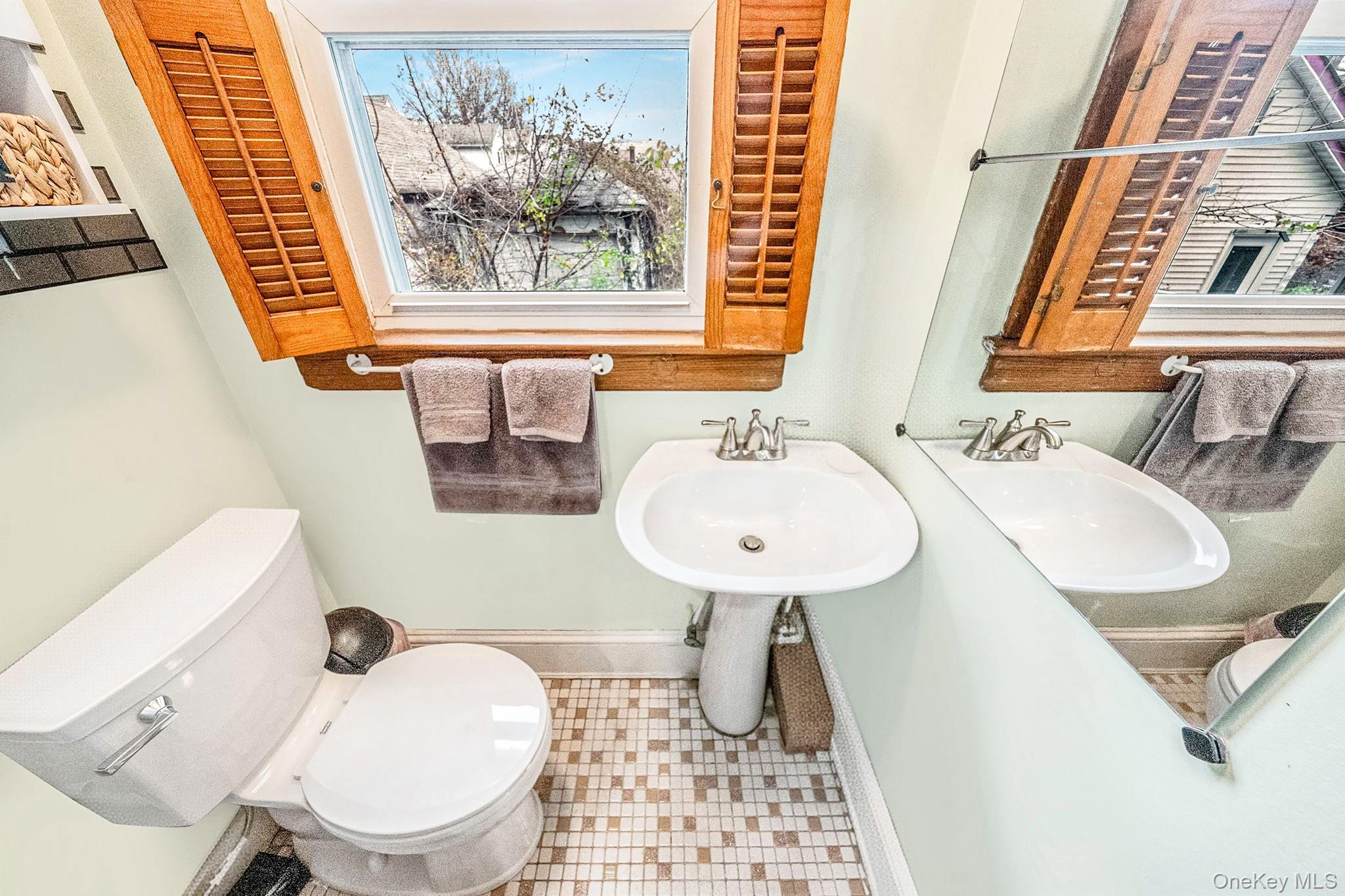 Single Family Cliffside  Staten Island, NY 10304, MLS-938376-12