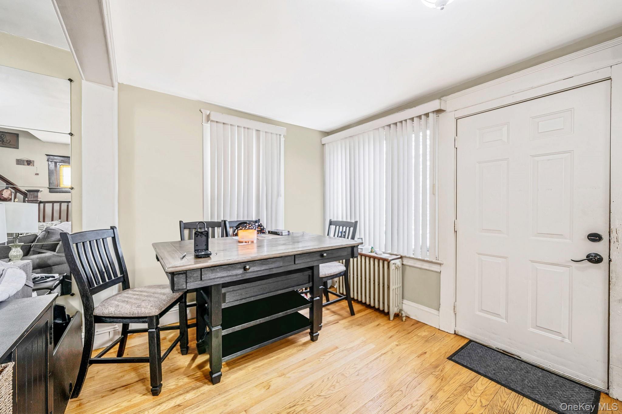 Single Family Cliffside  Staten Island, NY 10304, MLS-938376-20