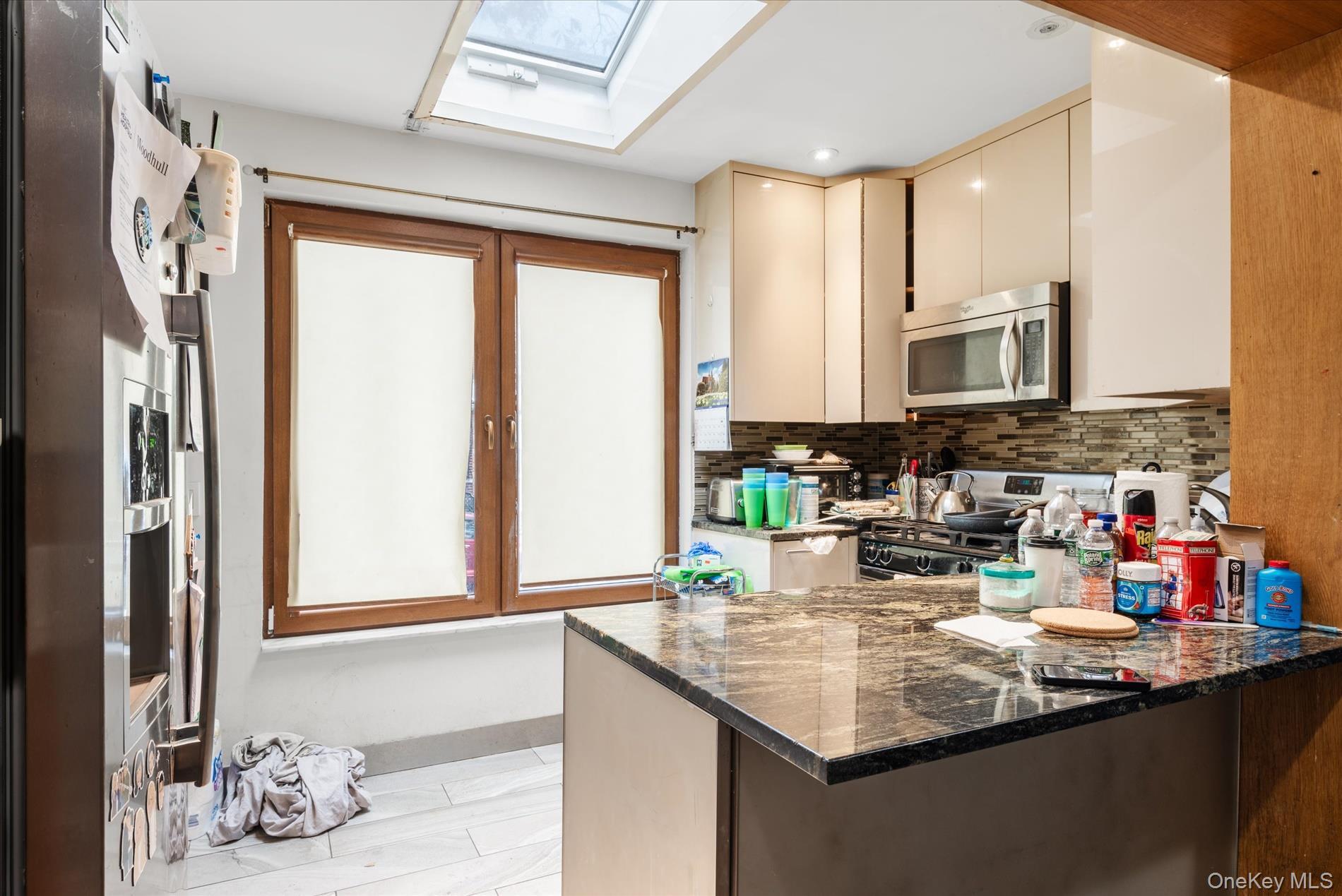 Single Family 60th  Queens, NY 11378, MLS-938383-8