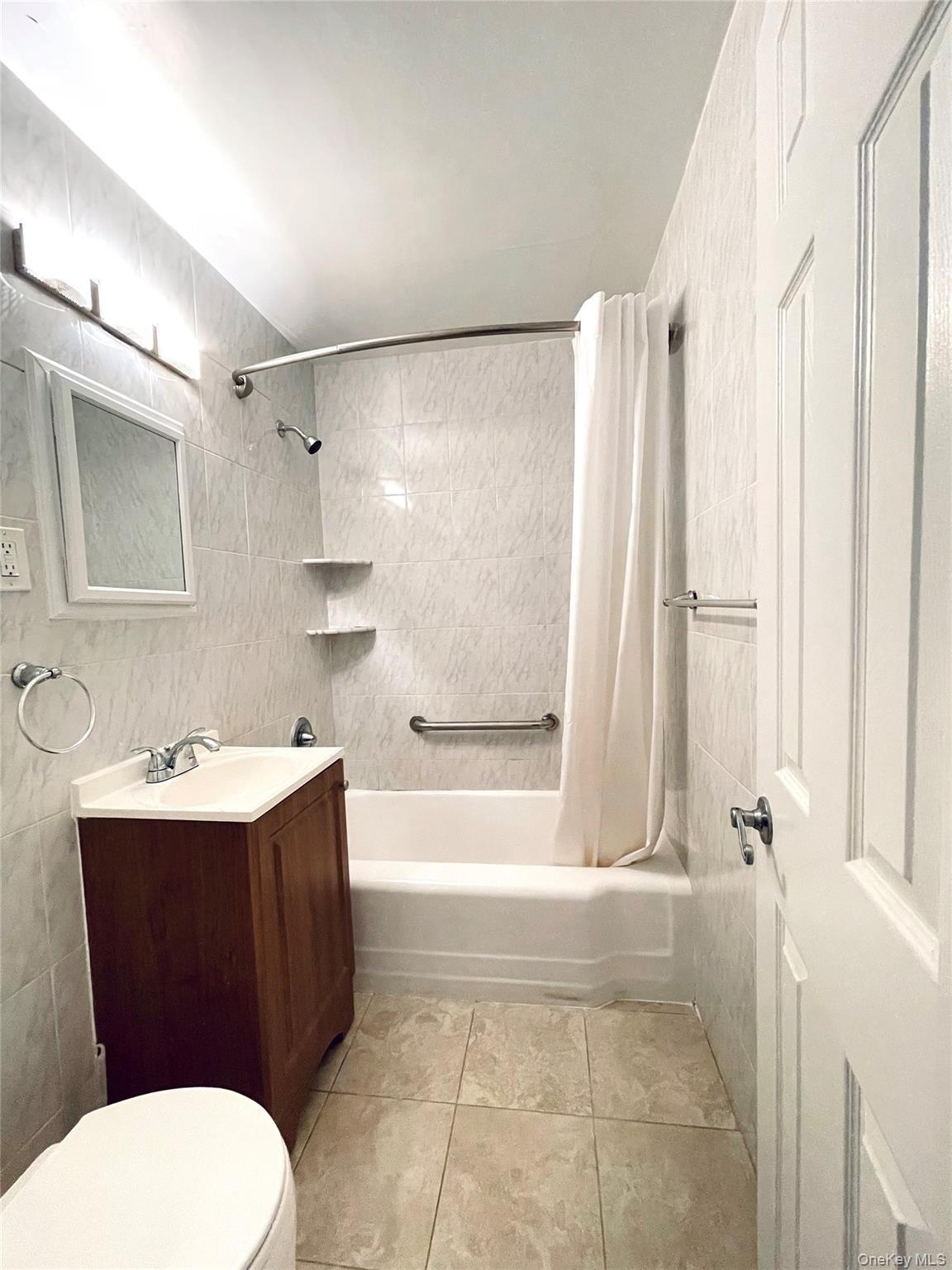 Condo Cherry Queens, NY 11355, MLS-938385-2