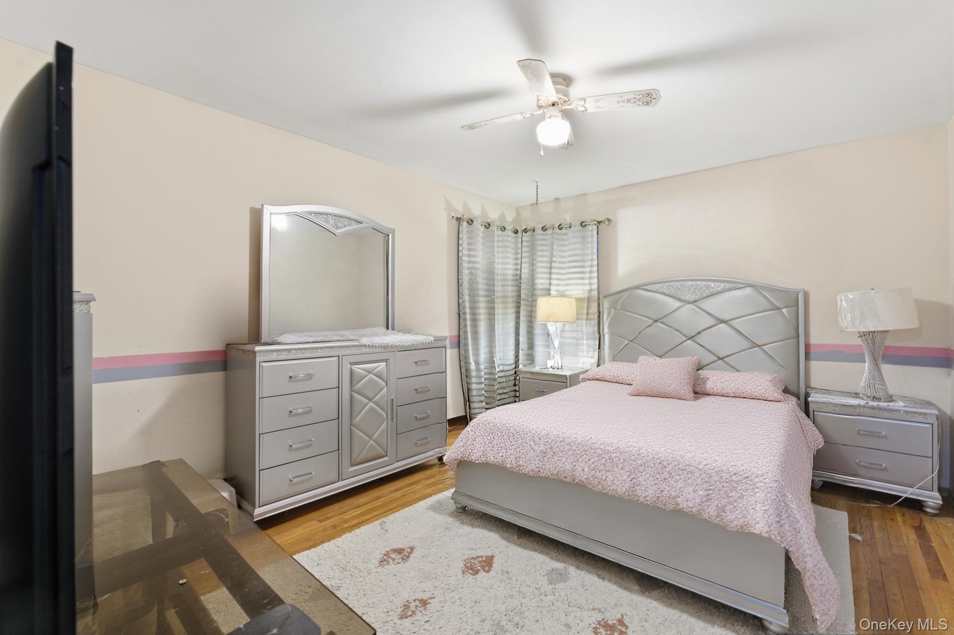 Single Family Val Suffolk County, NY 11741, MLS-938389-15