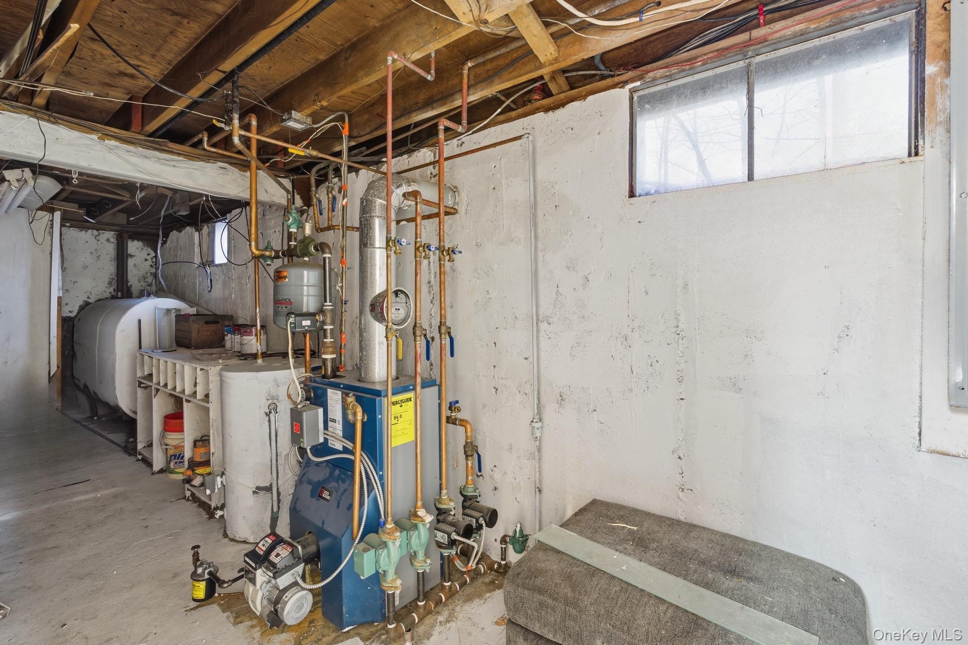 Single Family Val Suffolk County, NY 11741, MLS-938389-23