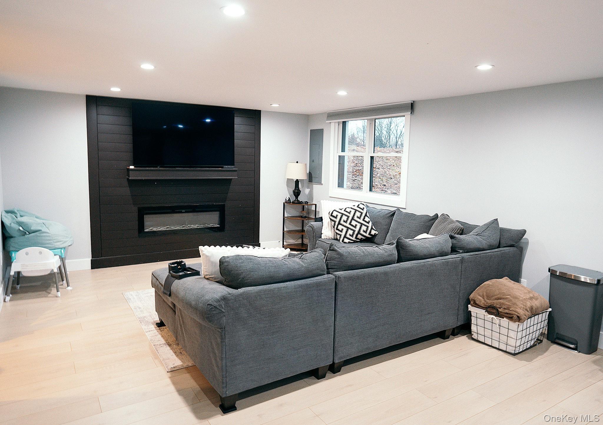 Single Family Rose  Dutchess County, NY 12590, MLS-938401-18