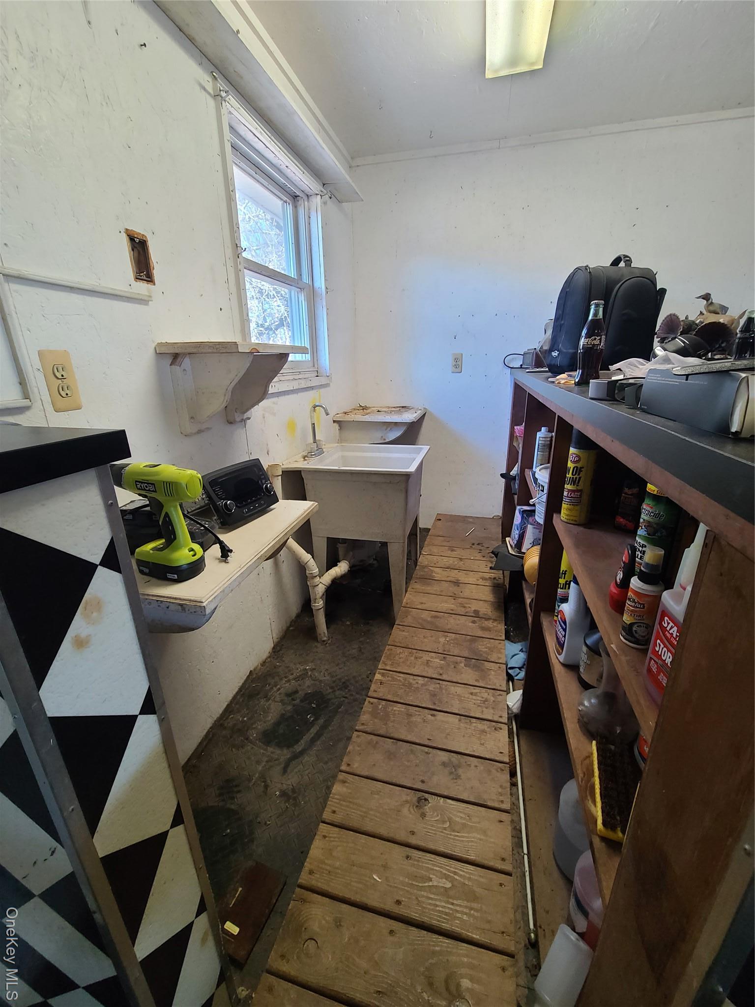 Single Family Best  Sullivan County, NY 12783, MLS-938403-33