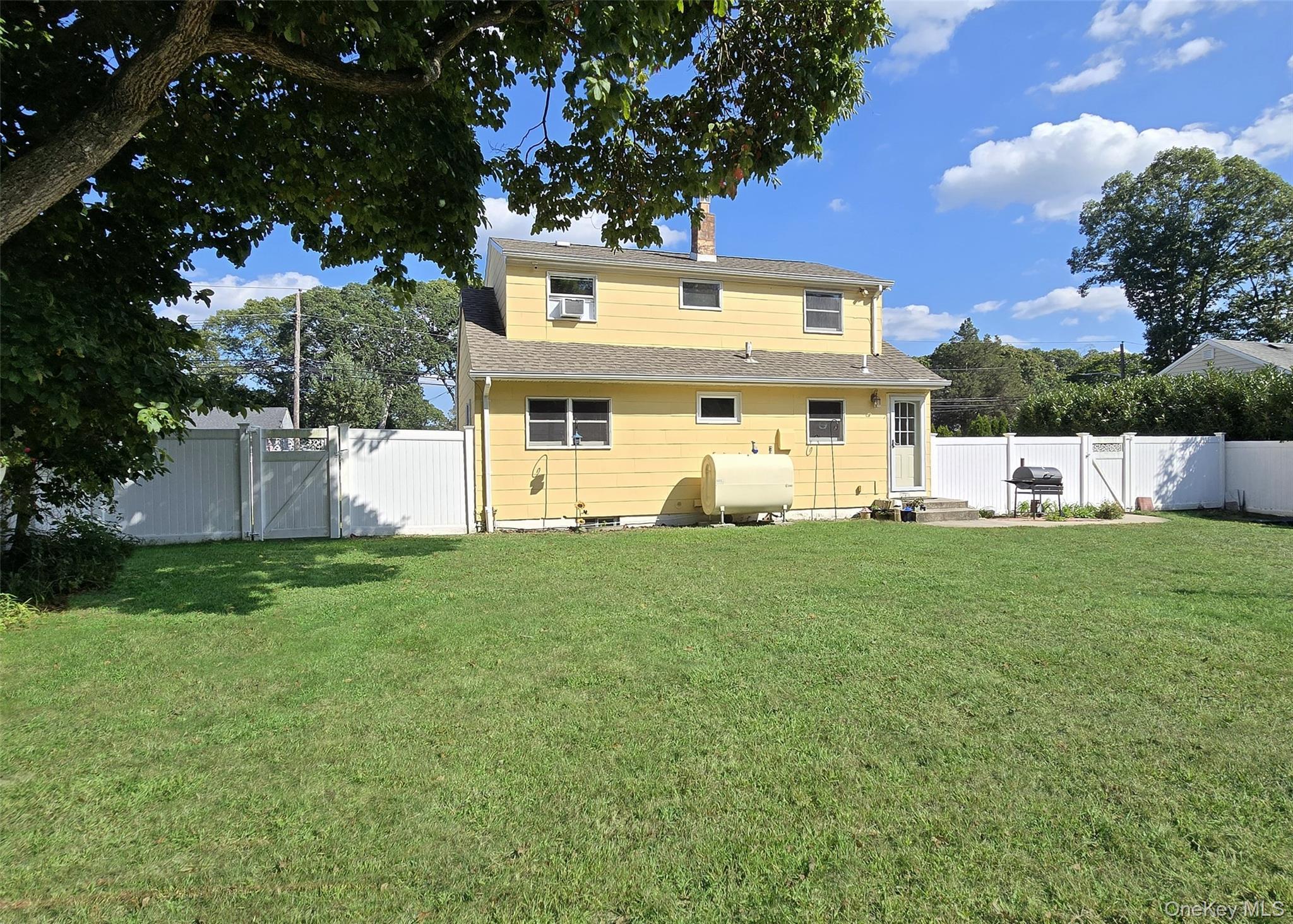 Single Family Noel Suffolk County, NY 11720, MLS-938421-17