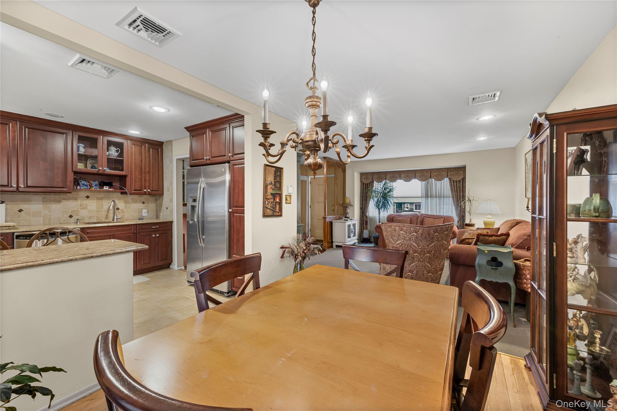 Single Family Florin Nassau County, NY 11710, MLS-938424-10