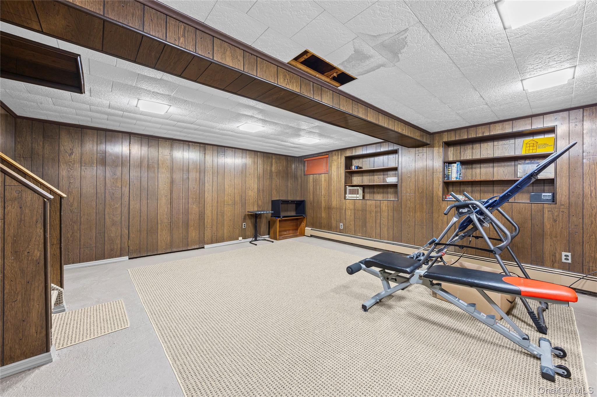 Single Family Florin Nassau County, NY 11710, MLS-938424-22