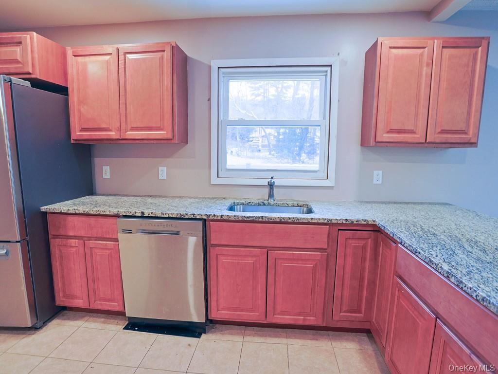 Single Family Kingston  Sullivan County, NY 12790, MLS-938429-11