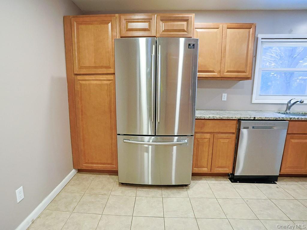 Single Family Kingston  Sullivan County, NY 12790, MLS-938429-12