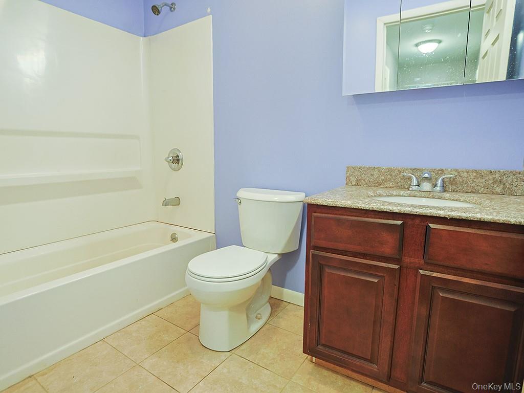 Single Family Kingston  Sullivan County, NY 12790, MLS-938429-15