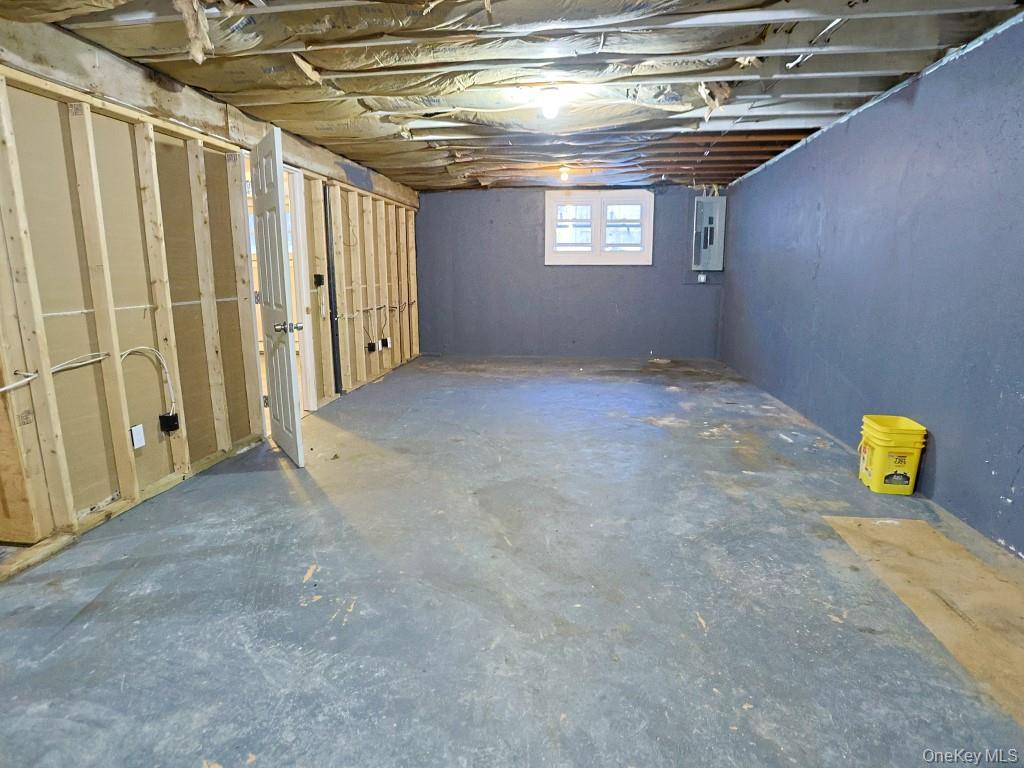 Single Family Kingston  Sullivan County, NY 12790, MLS-938429-32