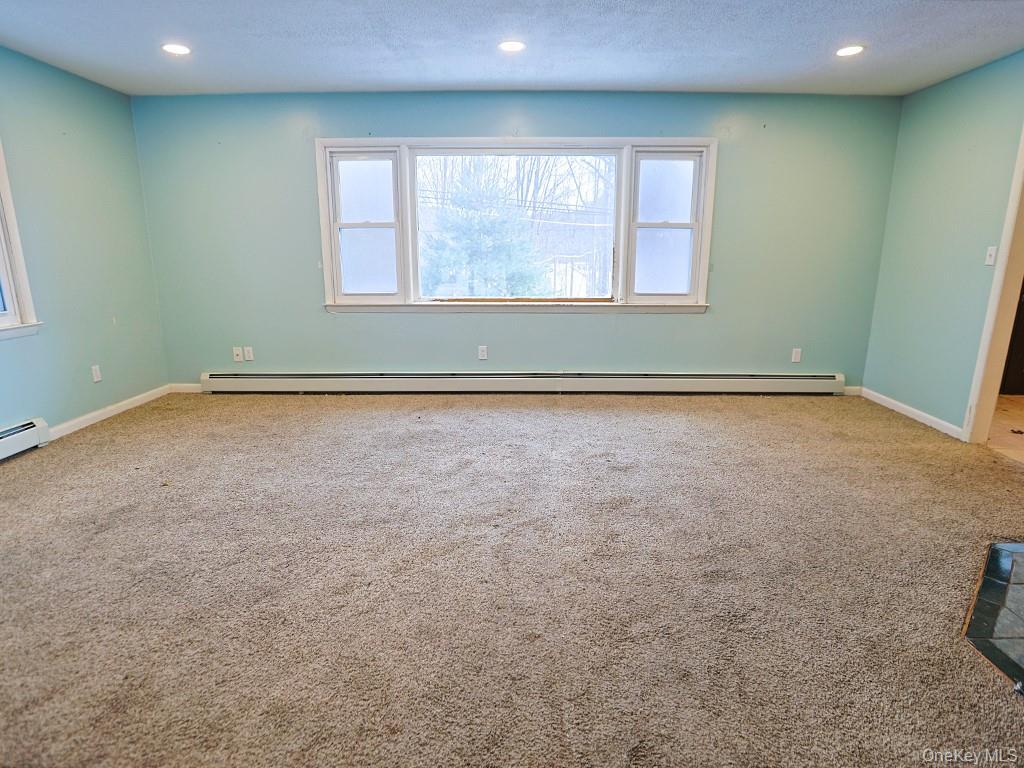 Single Family Kingston  Sullivan County, NY 12790, MLS-938429-4