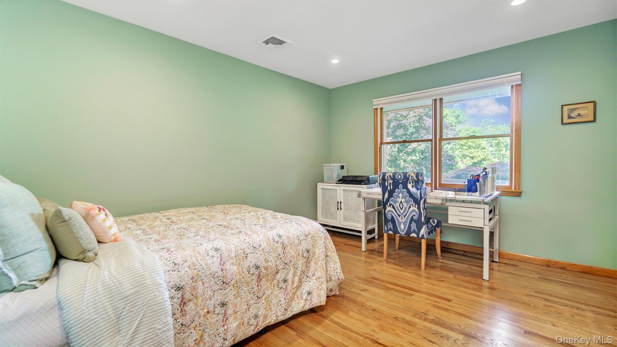 Single Family Landing Suffolk County, NY 11933, MLS-938486-22