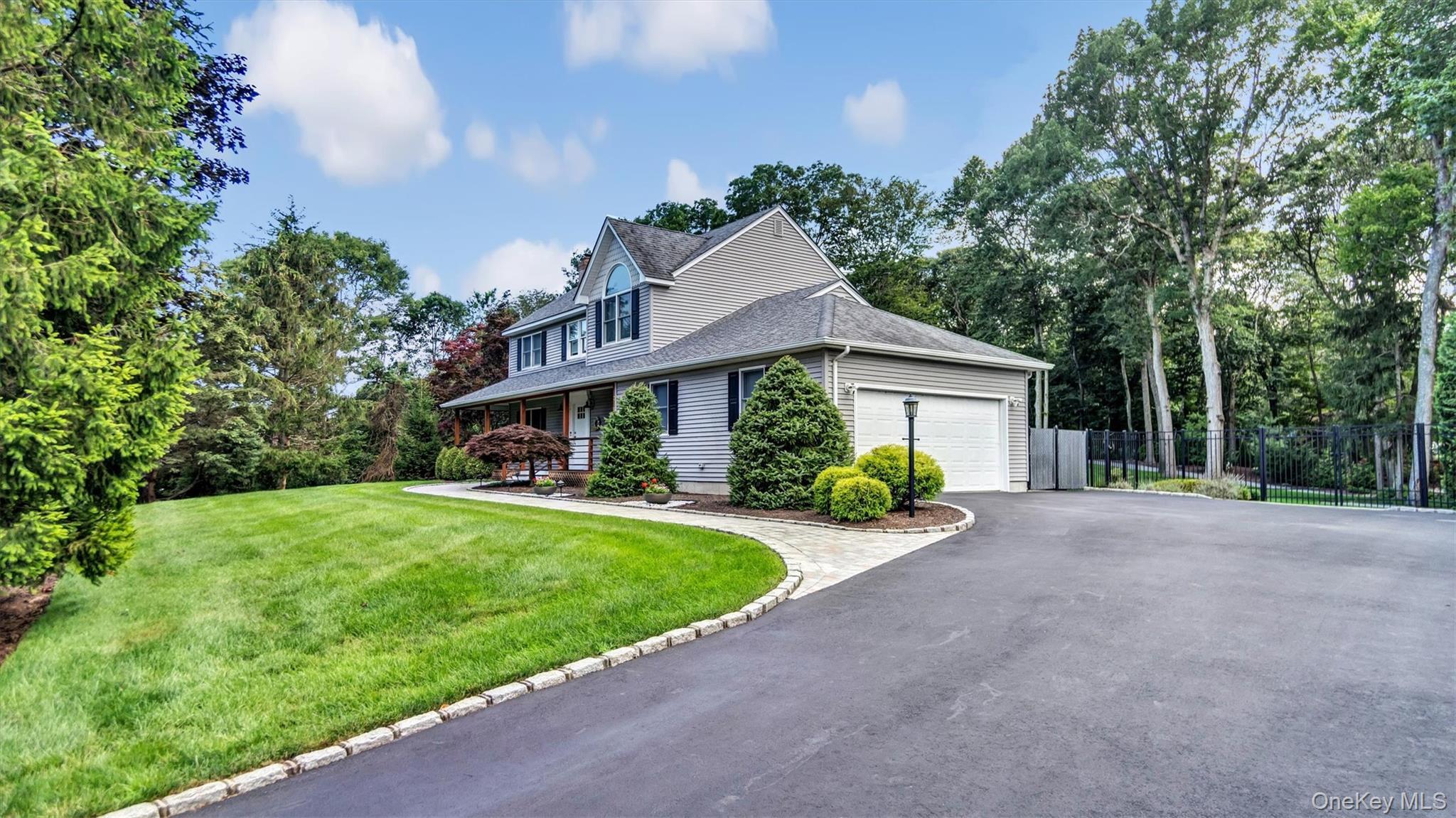 Single Family Landing Suffolk County, NY 11933, MLS-938486-36