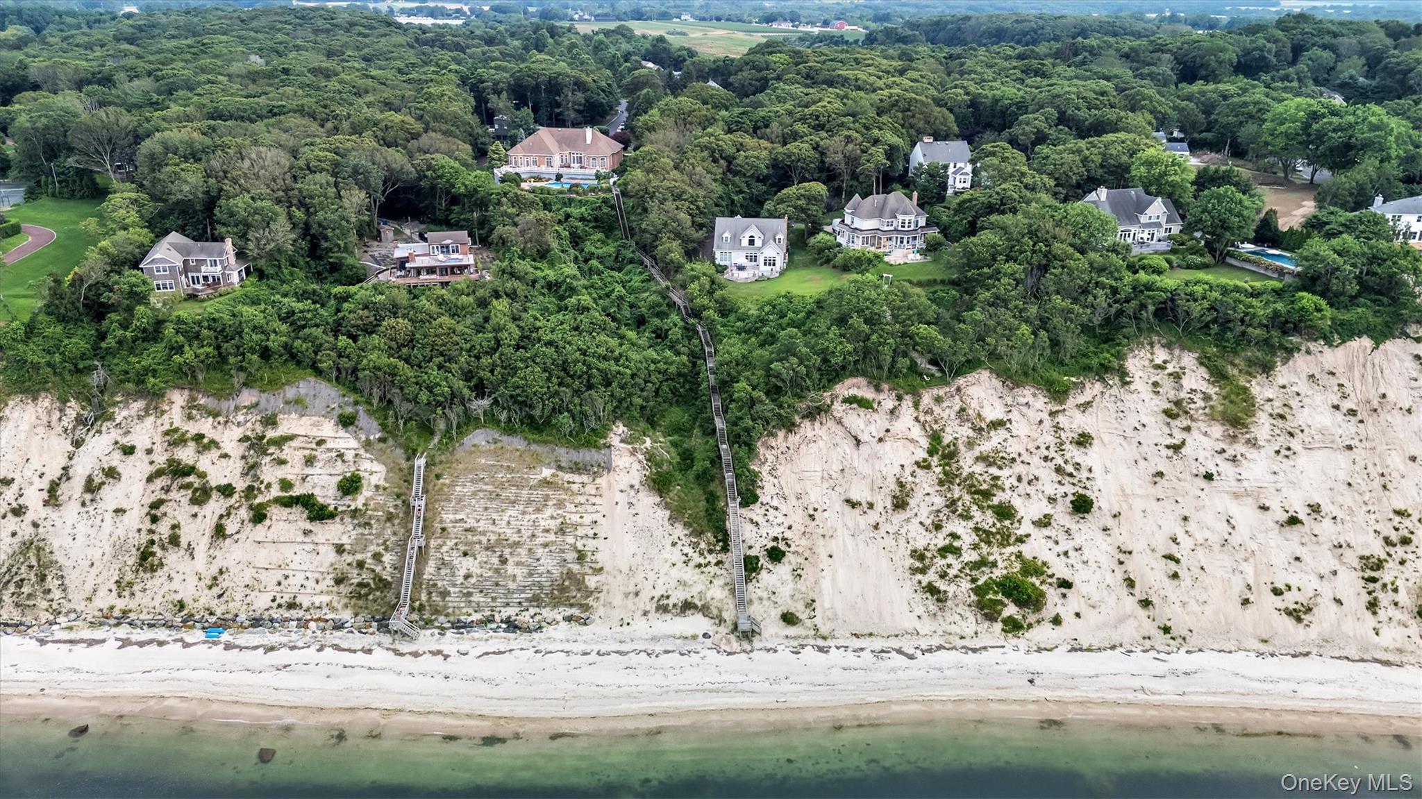 Single Family Landing  Suffolk County, NY 11933, MLS-938486-38