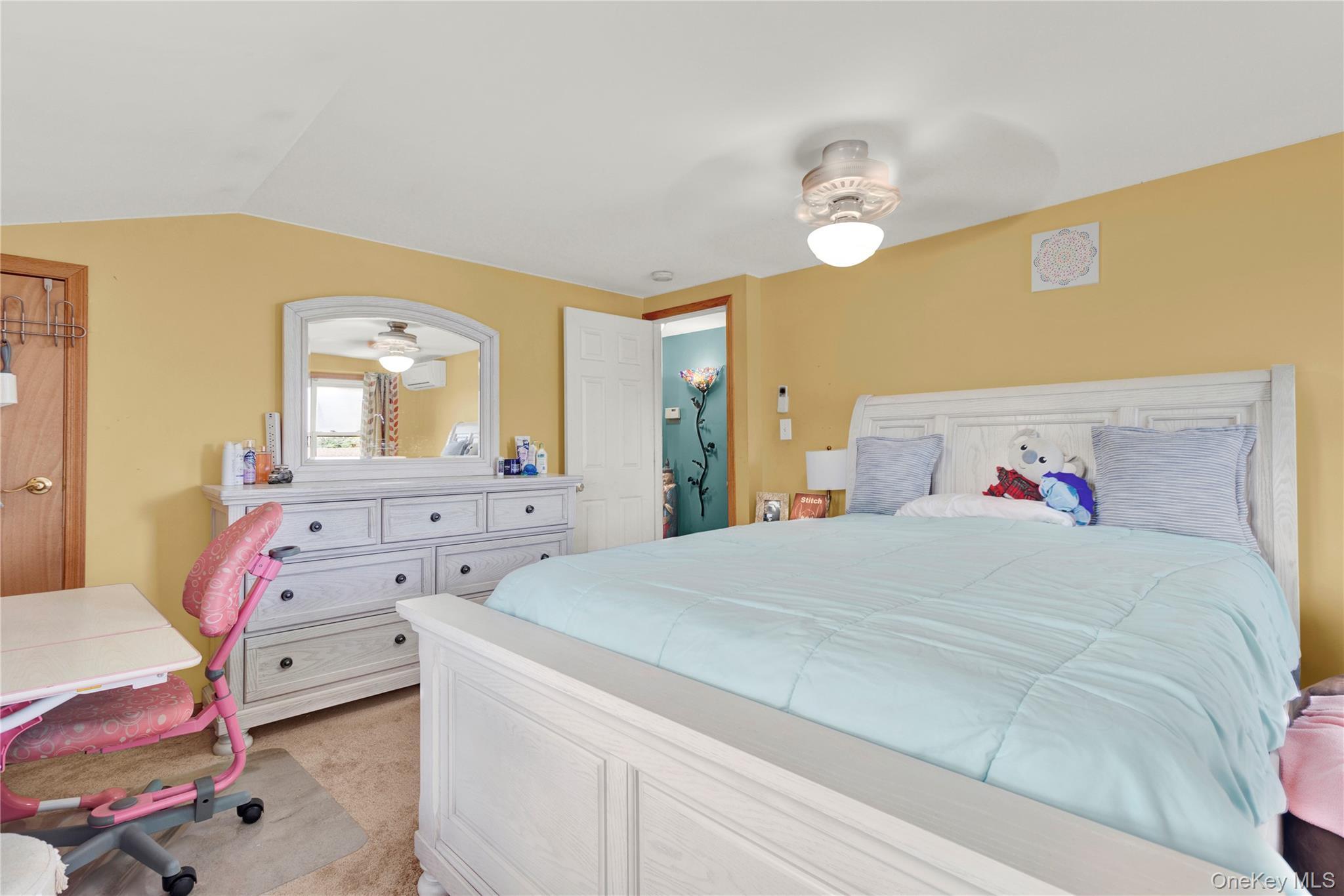 Single Family Cottage Boulevard Nassau County, NY 11801, MLS-938500-12