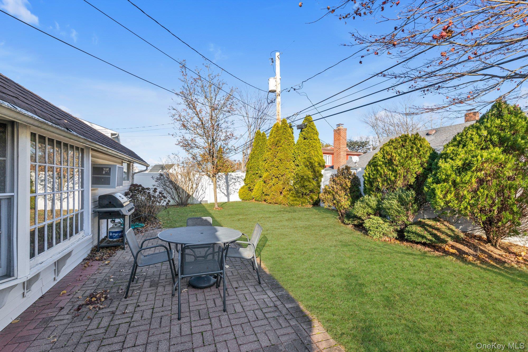 Single Family March  Nassau County, NY 11590, MLS-938508-15