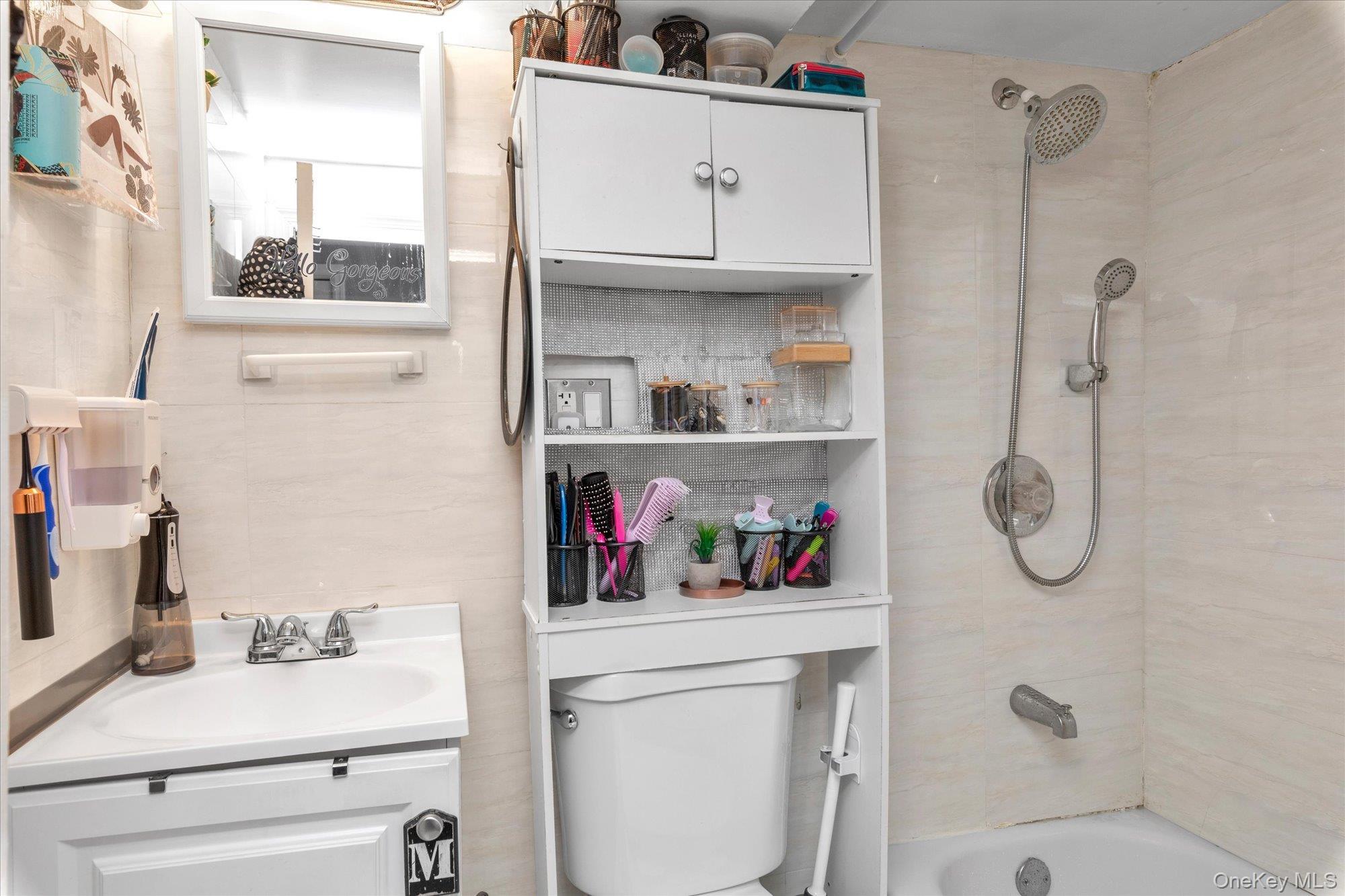 Single Family 141st  Queens, NY 11413, MLS-938542-11