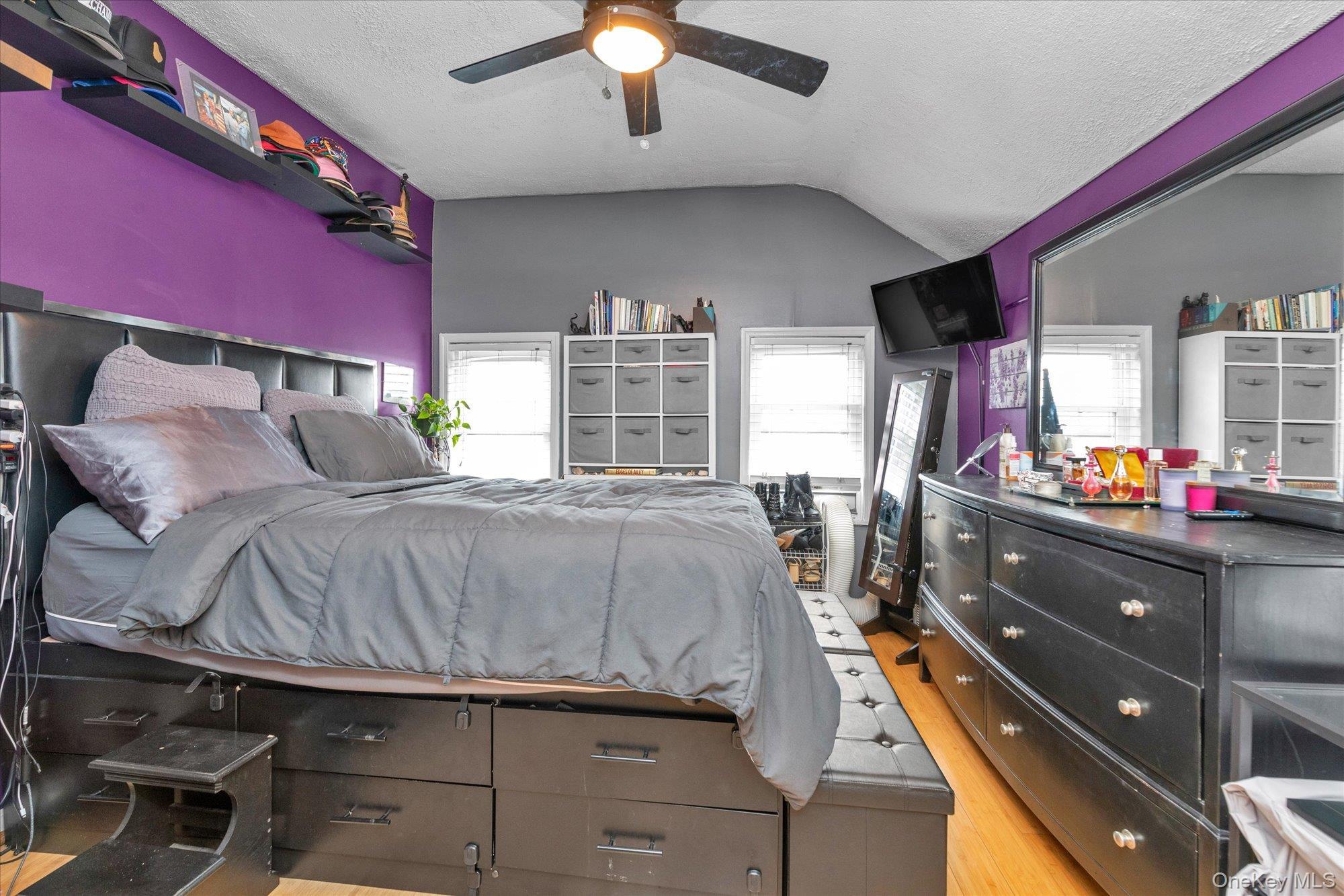 Single Family 141st  Queens, NY 11413, MLS-938542-18