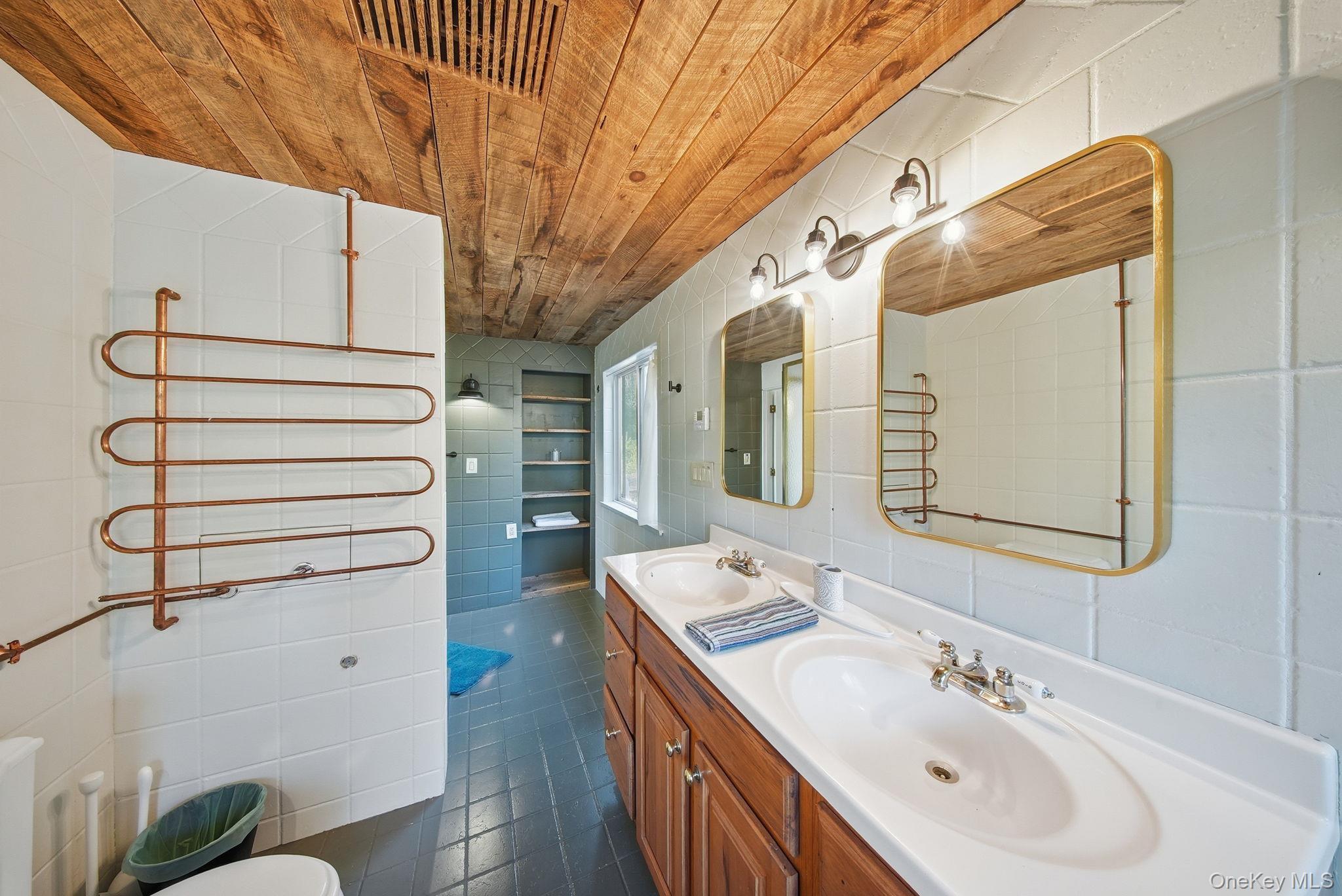 Single Family Yulan Barryville Sullivan County, NY 12719, MLS-938570-24