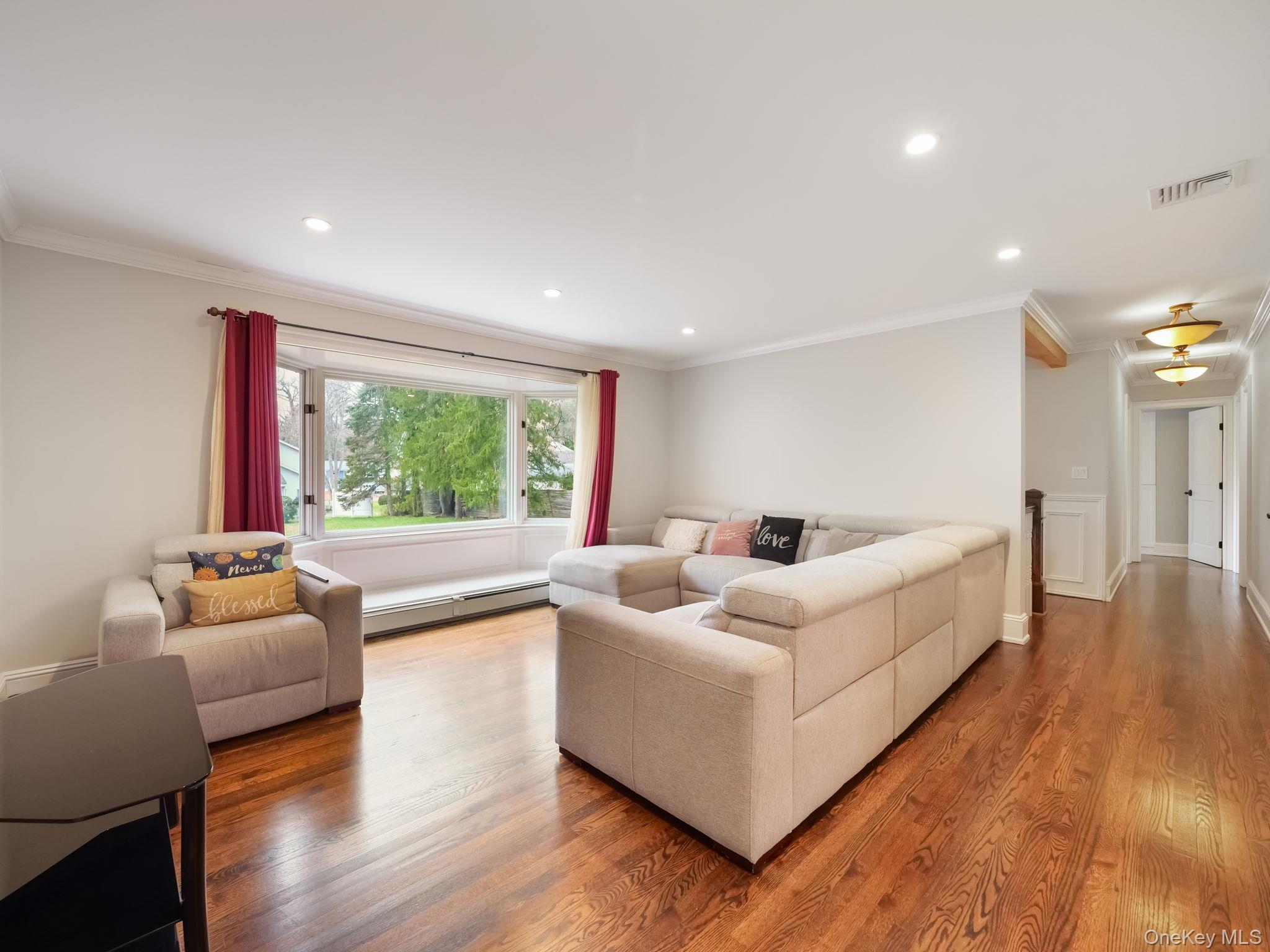 Single Family Lincoln Rockland County, NY 10965, MLS-938603-11