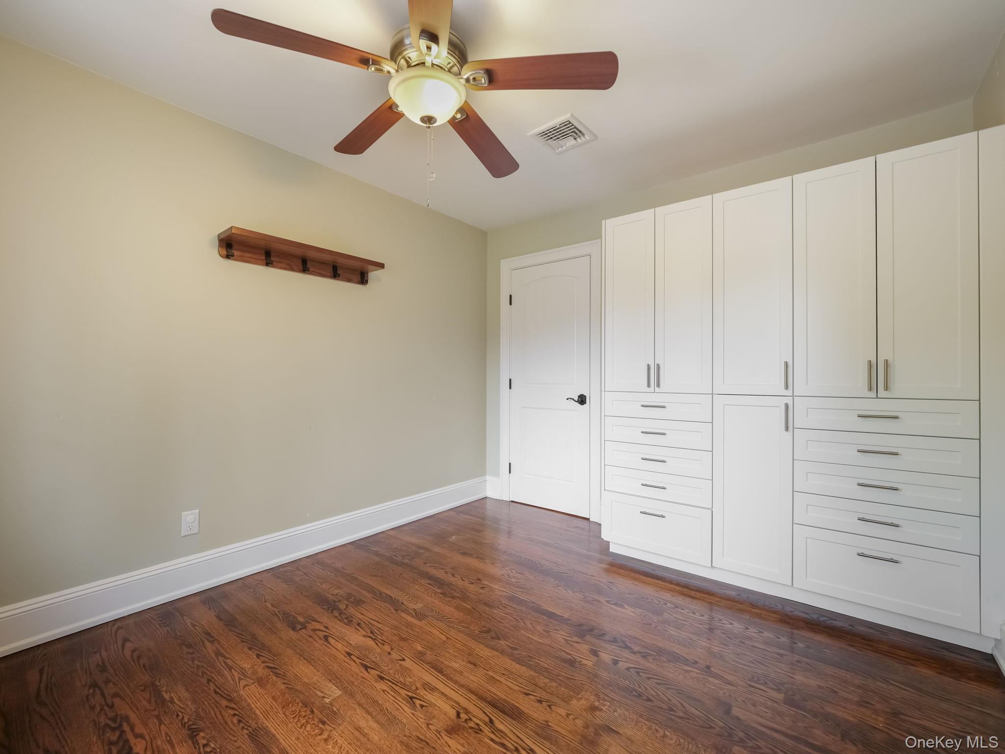 Single Family Lincoln Rockland County, NY 10965, MLS-938603-23