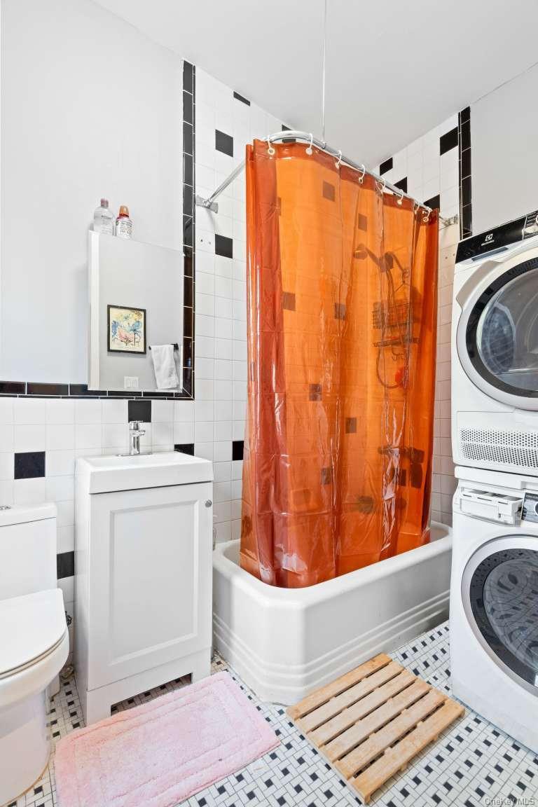 Single Family 8th  Brooklyn, NY 11215, MLS-938611-11